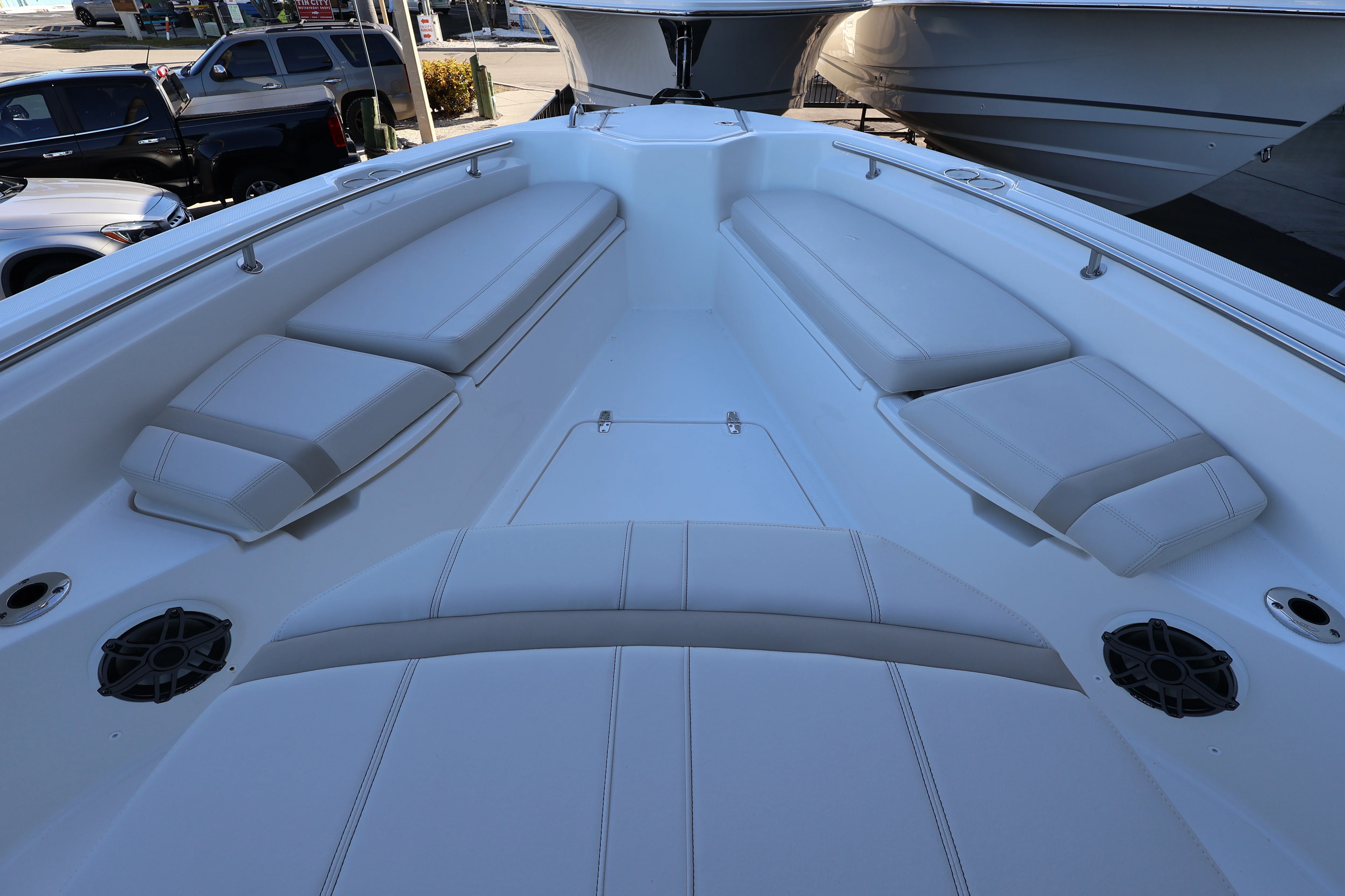 2026 Boston Whaler 280 Dauntless Image Thumbnail #22