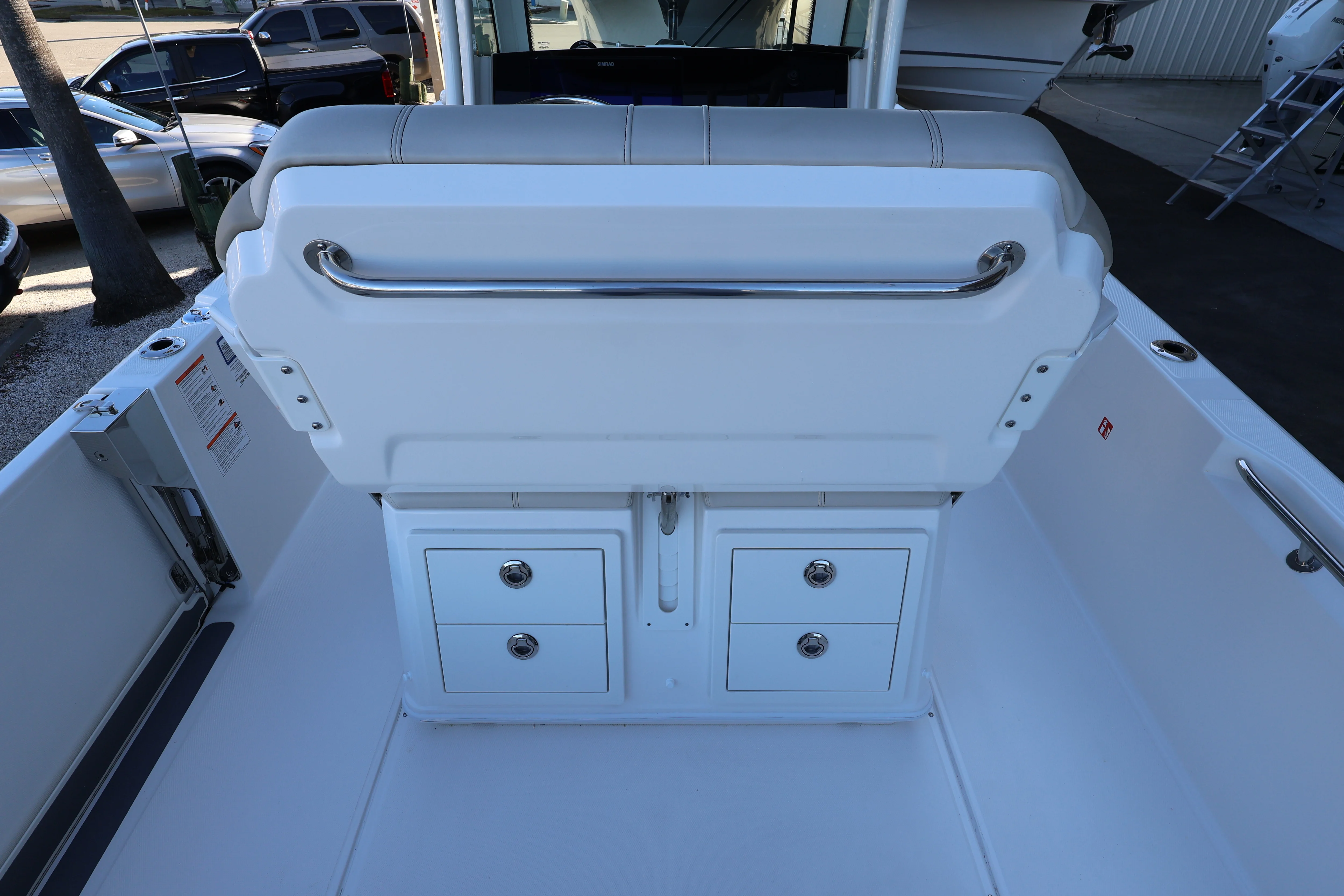 2026 Boston Whaler 280 Dauntless Image Thumbnail #11