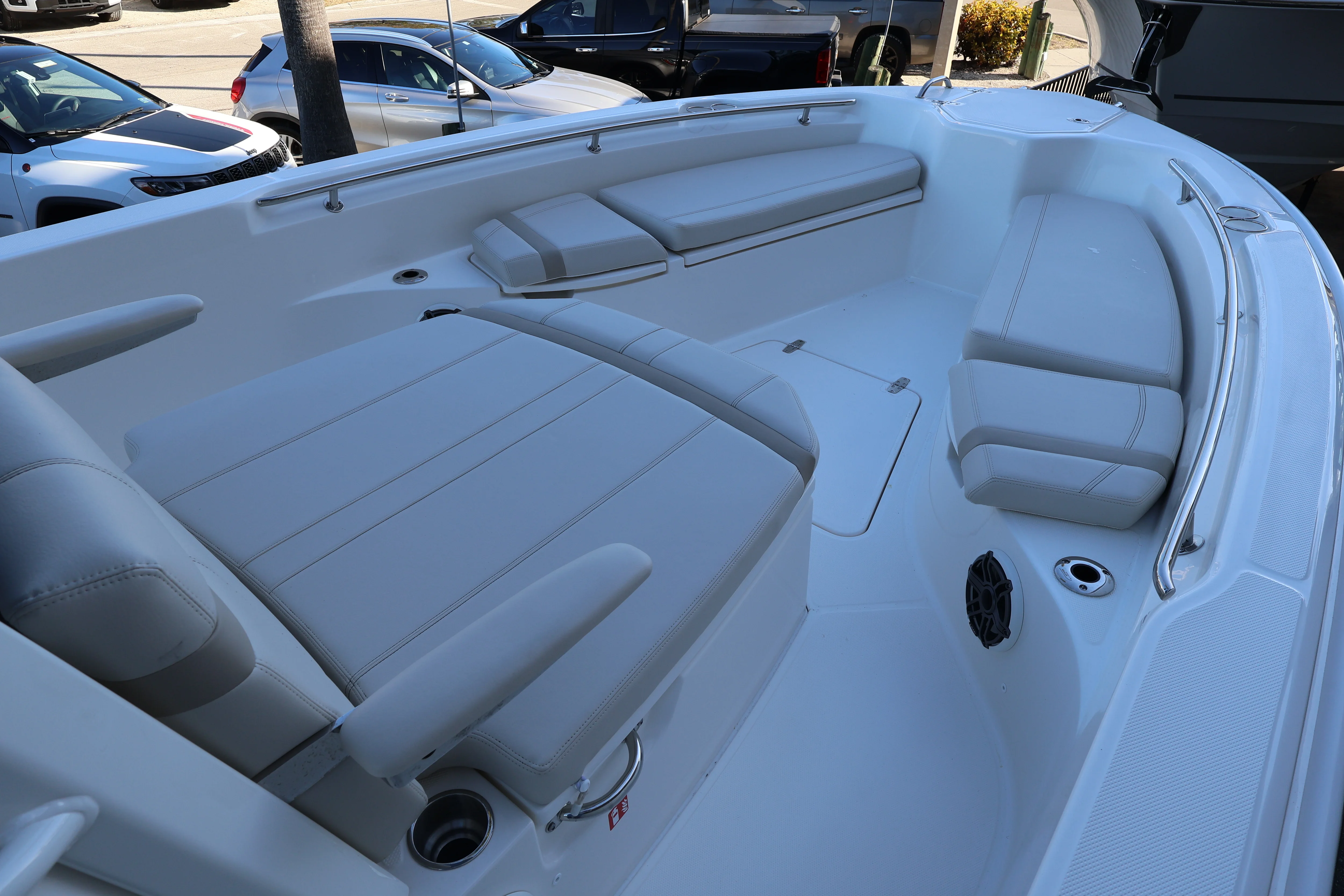 2026 Boston Whaler 280 Dauntless Image Thumbnail #21