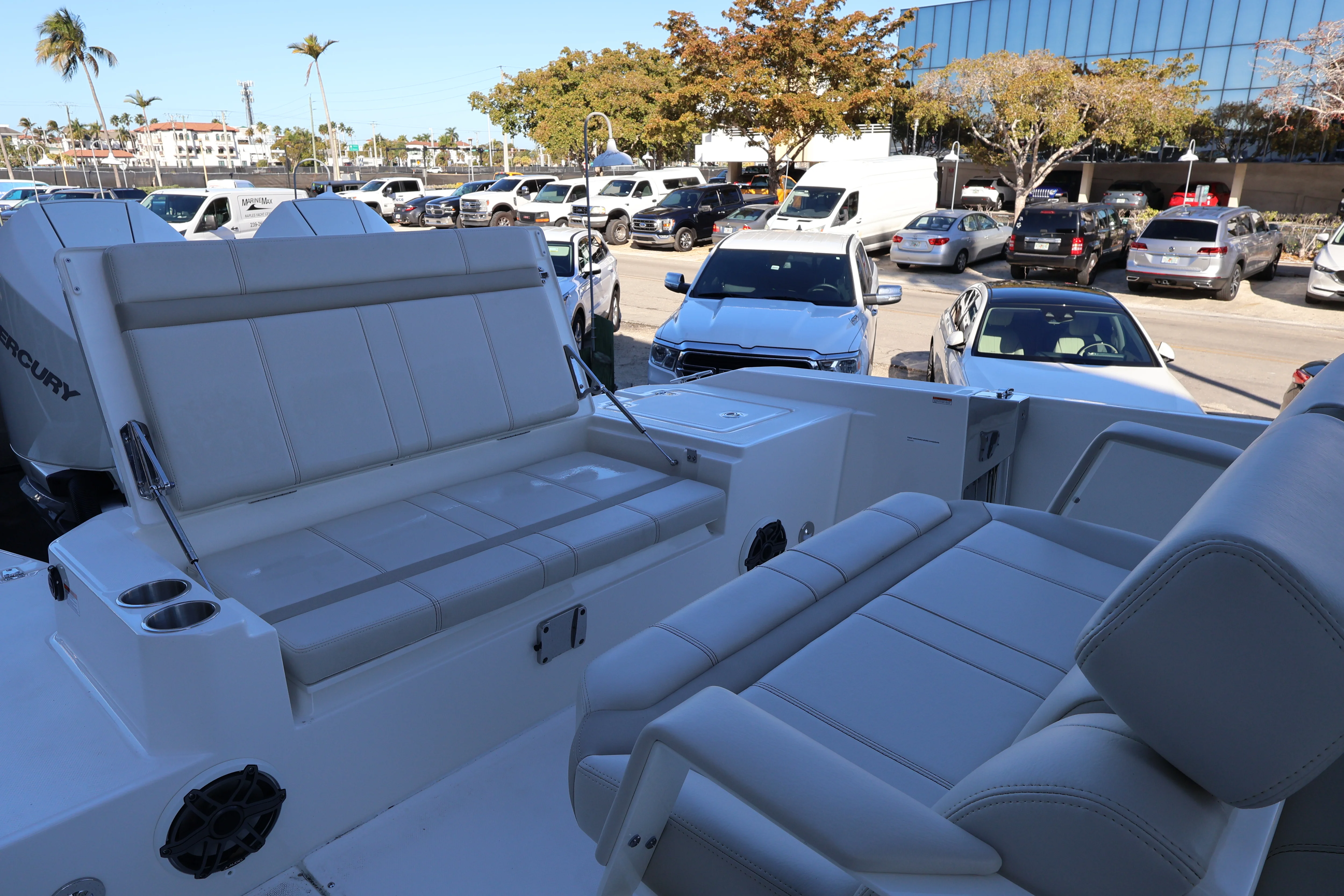 2026 Boston Whaler 280 Dauntless Image Thumbnail #13