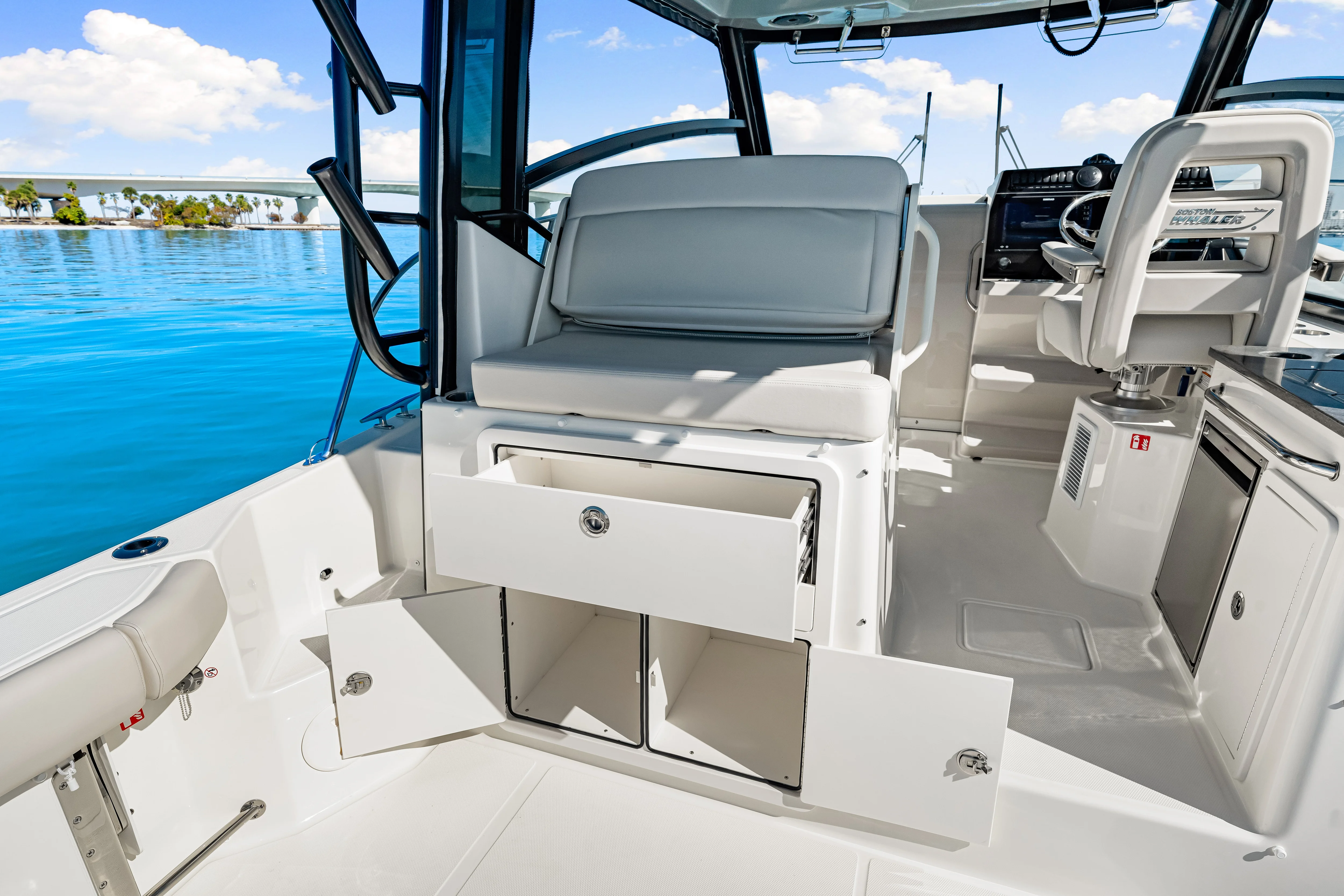2026 Boston Whaler 325 Conquest Image Thumbnail #43
