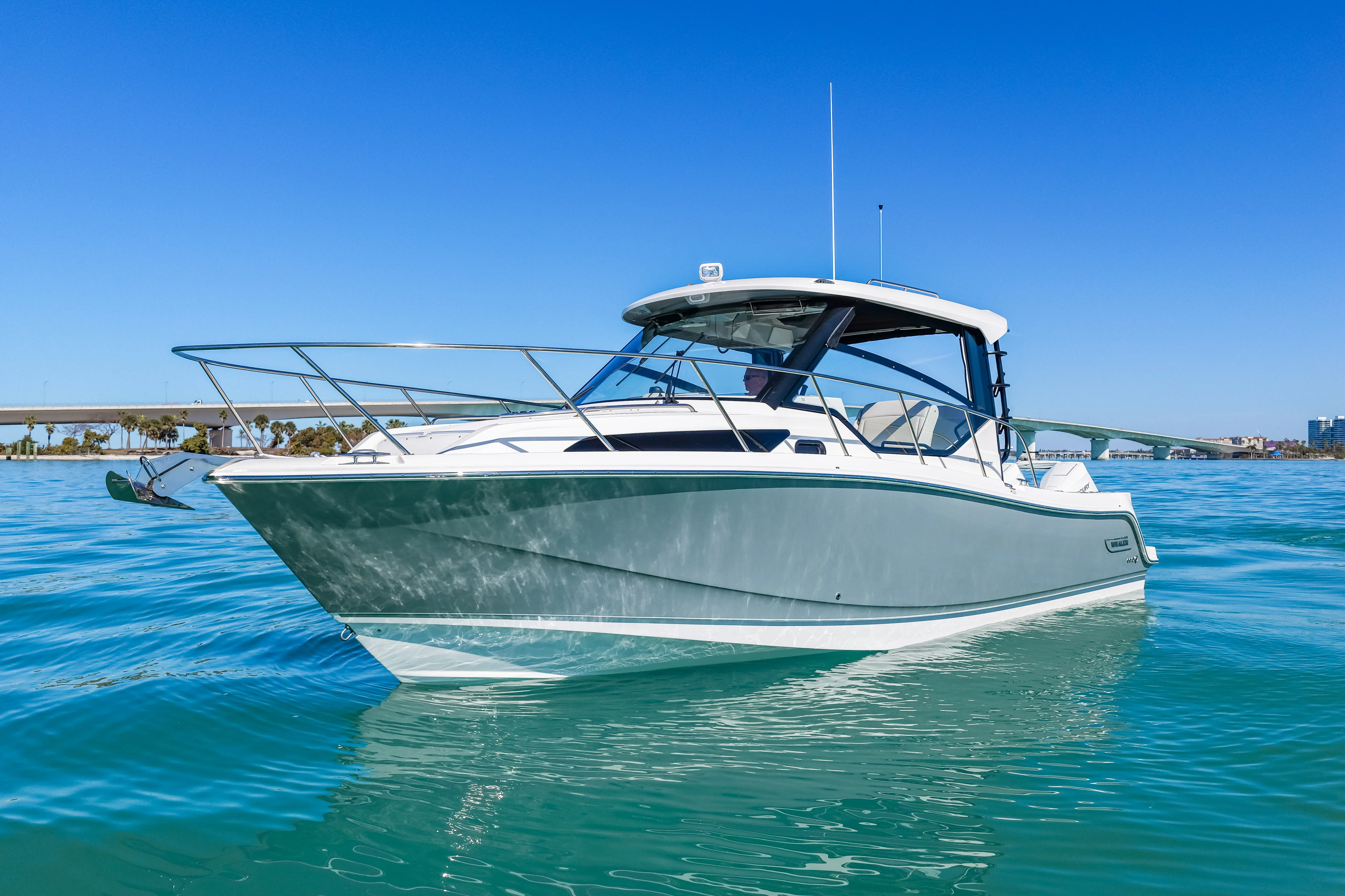 2026 Boston Whaler 325 Conquest Image Thumbnail #2