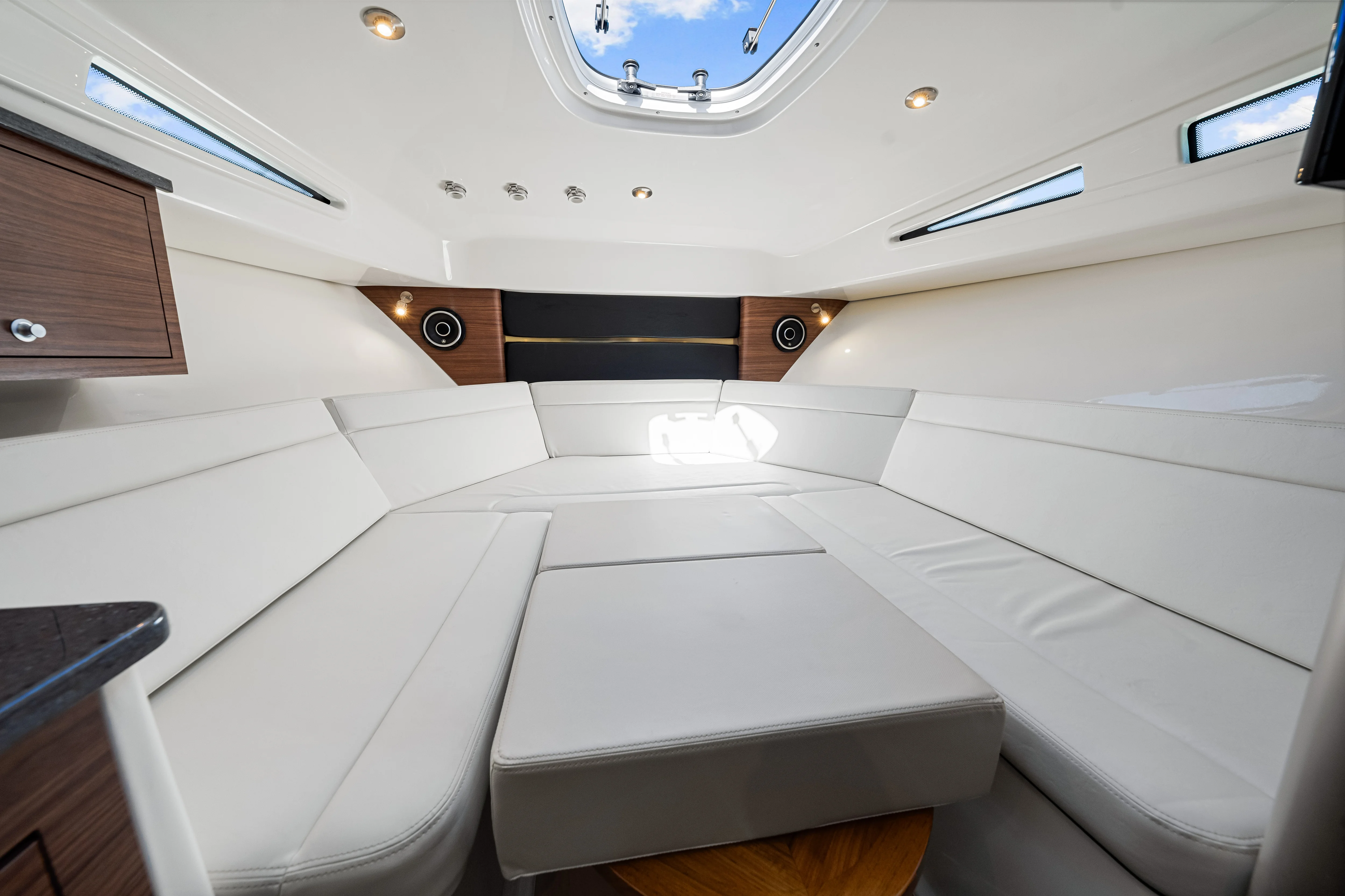 2026 Boston Whaler 325 Conquest Image Thumbnail #57