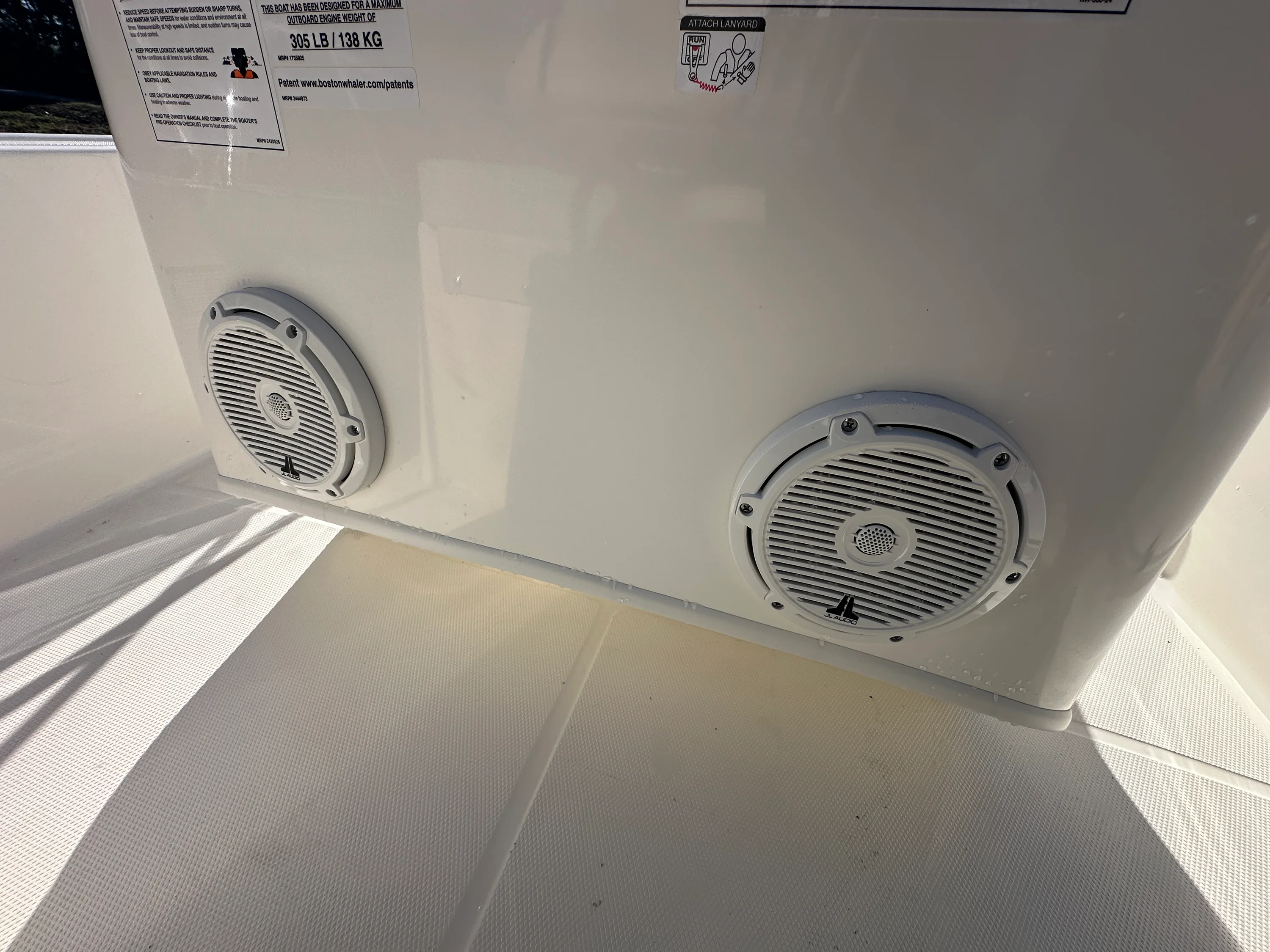 2026 Boston Whaler 150 Montauk Image Thumbnail #16