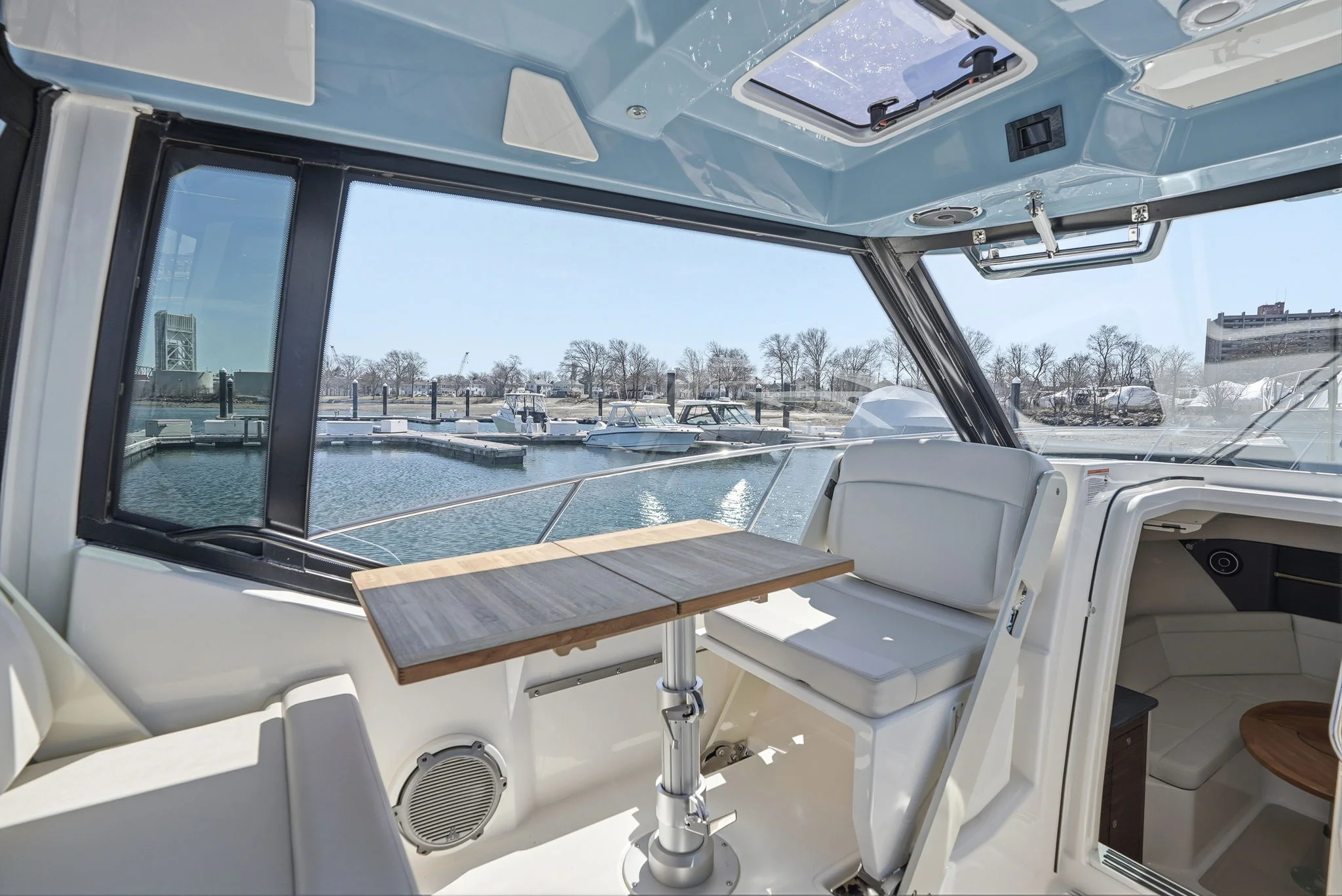 2026 Boston Whaler 325 Conquest Image Thumbnail #14
