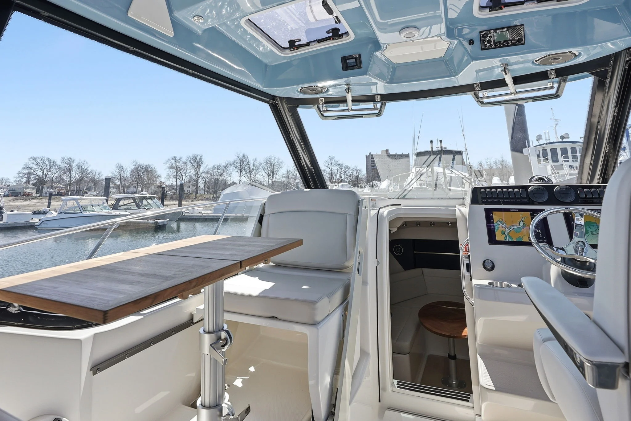 2026 Boston Whaler 325 Conquest Image Thumbnail #11