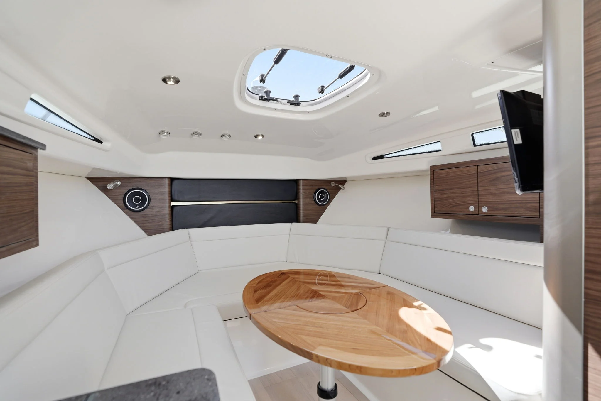 2026 Boston Whaler 325 Conquest Image Thumbnail #29