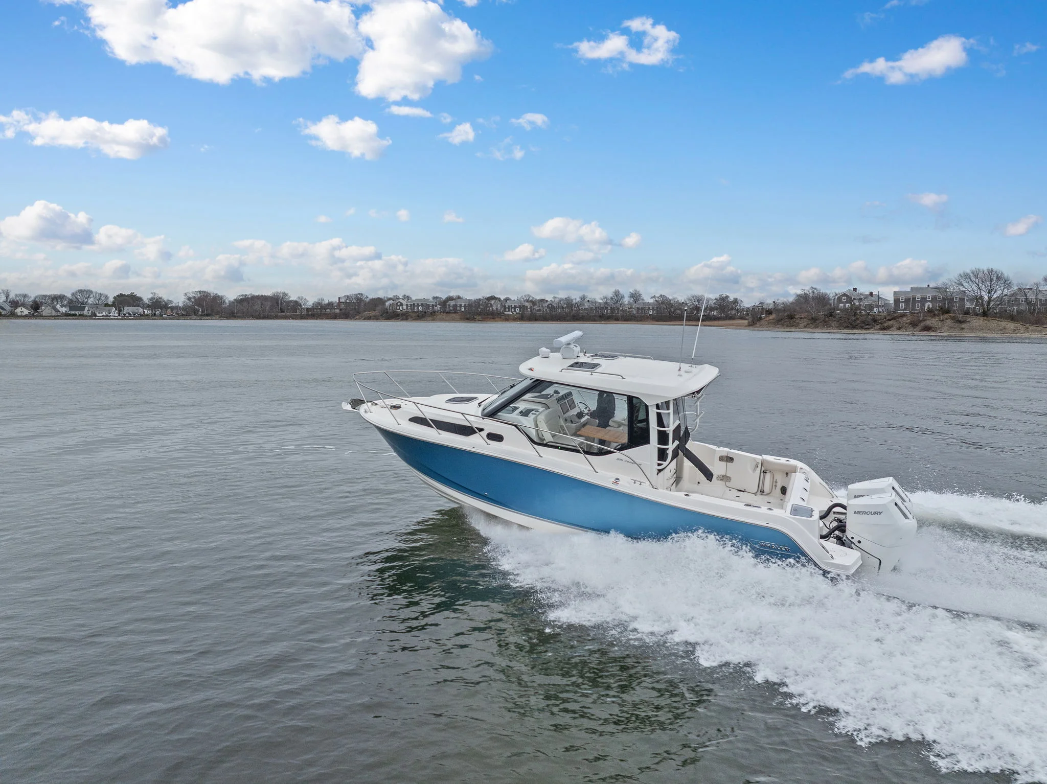 2026 Boston Whaler 325 Conquest Image Thumbnail #44