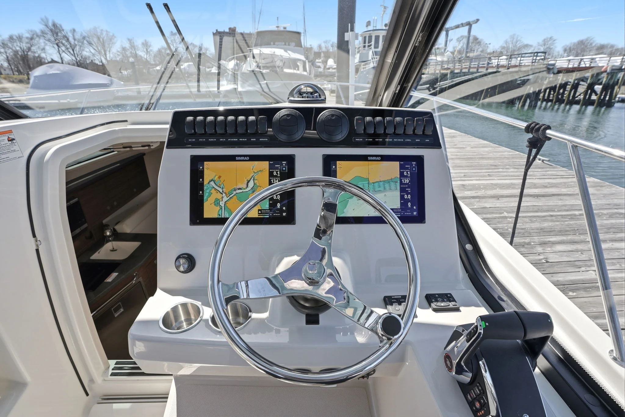 2026 Boston Whaler 325 Conquest Image Thumbnail #20