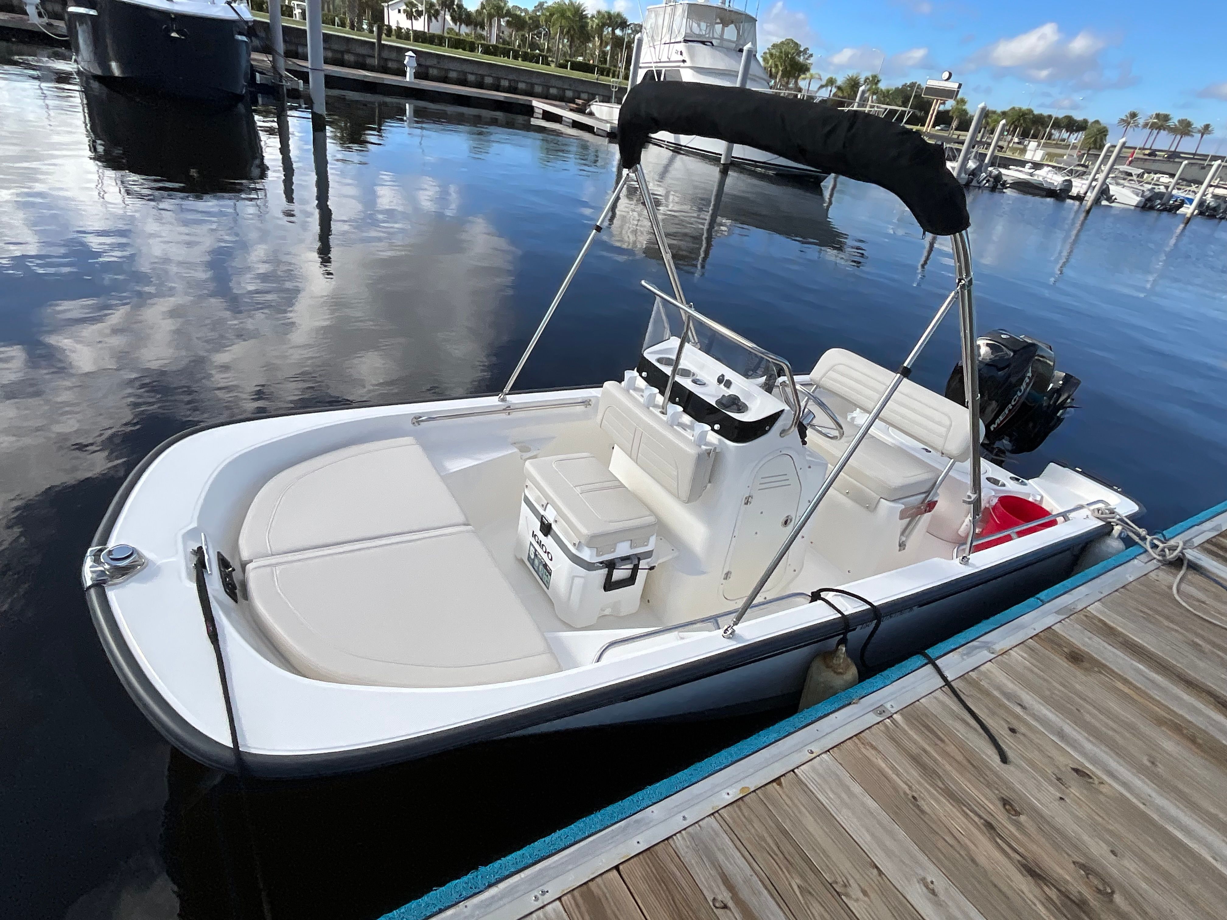 2026 Boston Whaler 150 Montauk Image Thumbnail #9