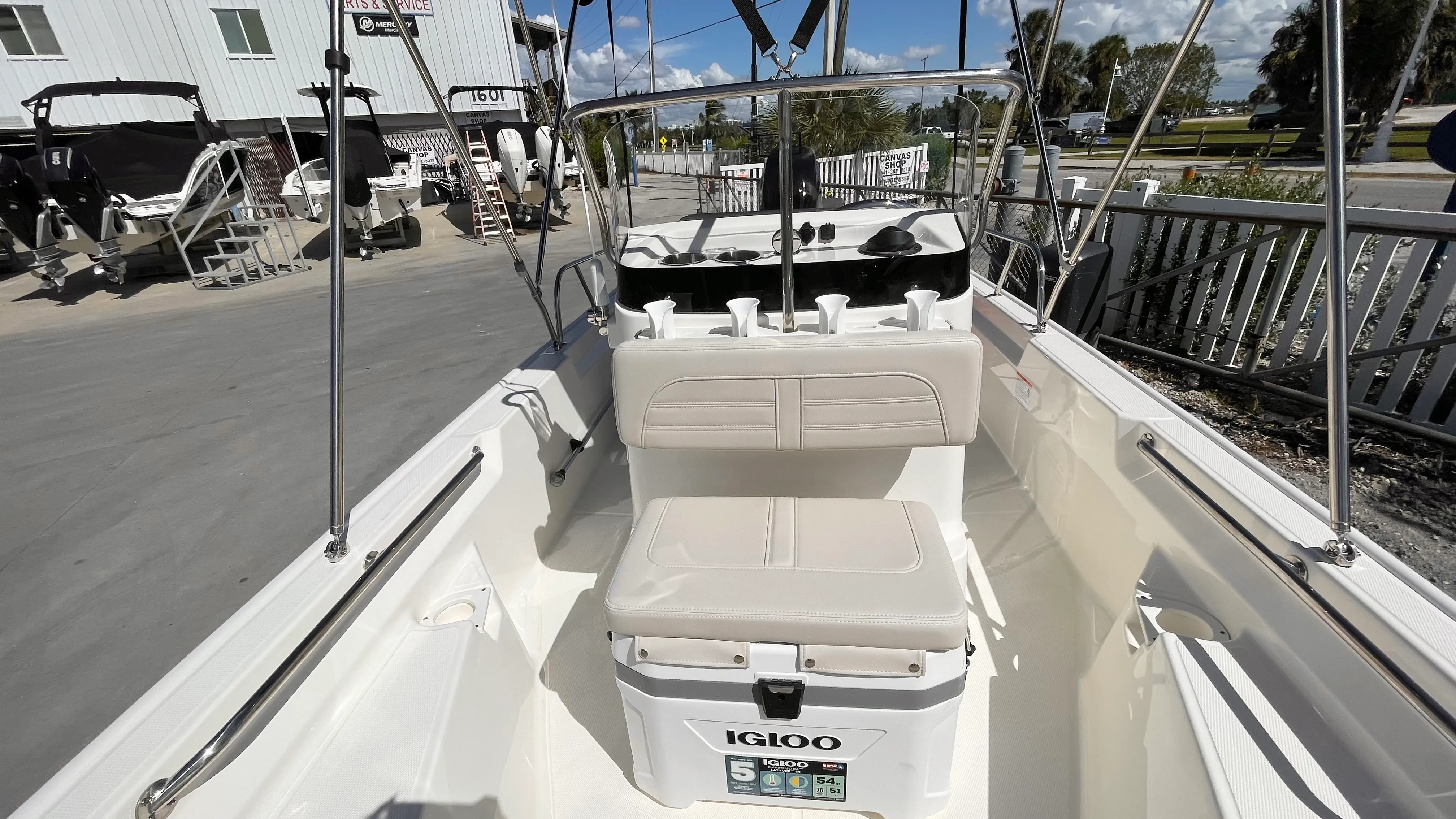 2026 Boston Whaler 150 Montauk Image Thumbnail #12