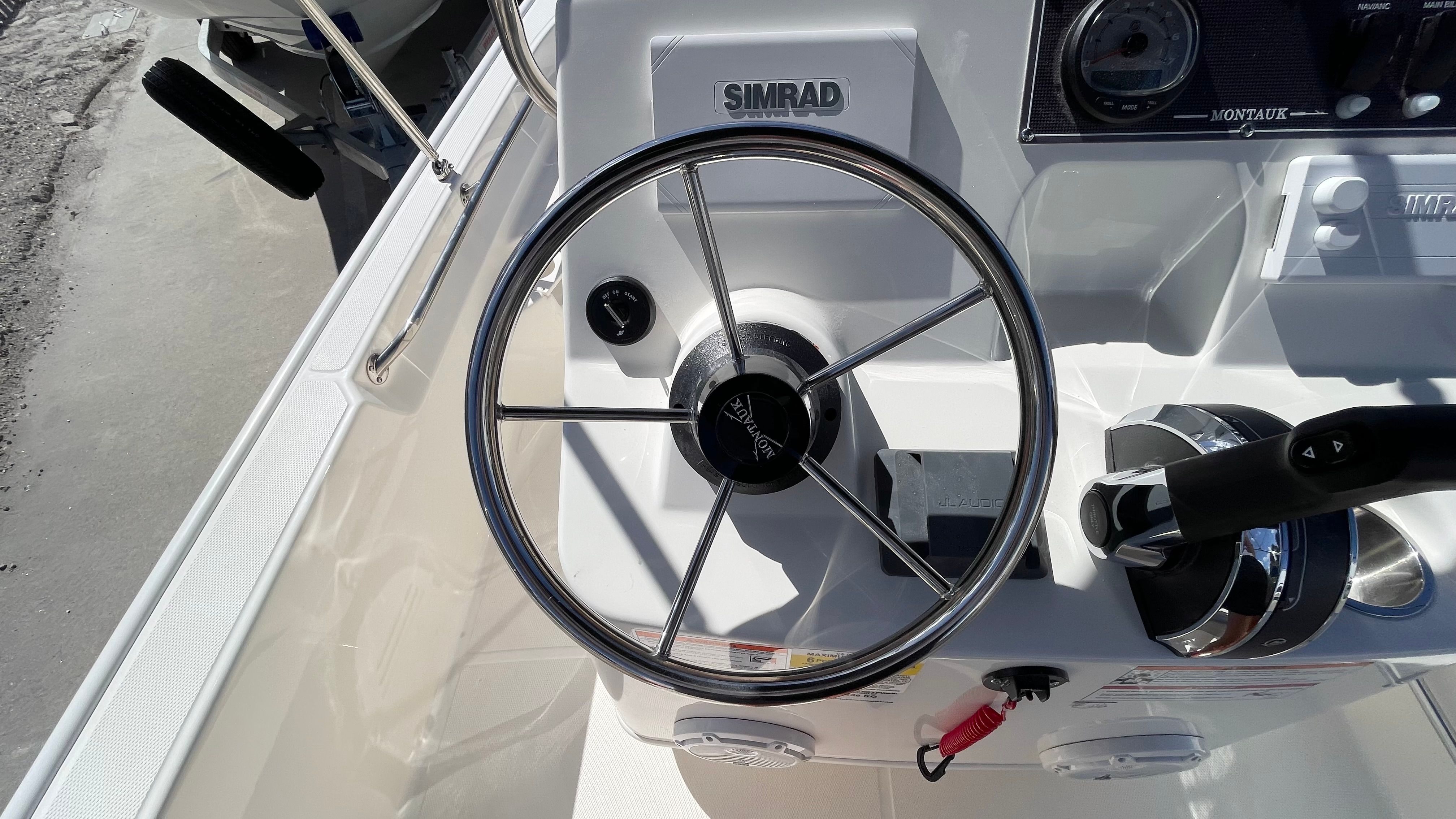 2026 Boston Whaler 150 Montauk Image Thumbnail #9