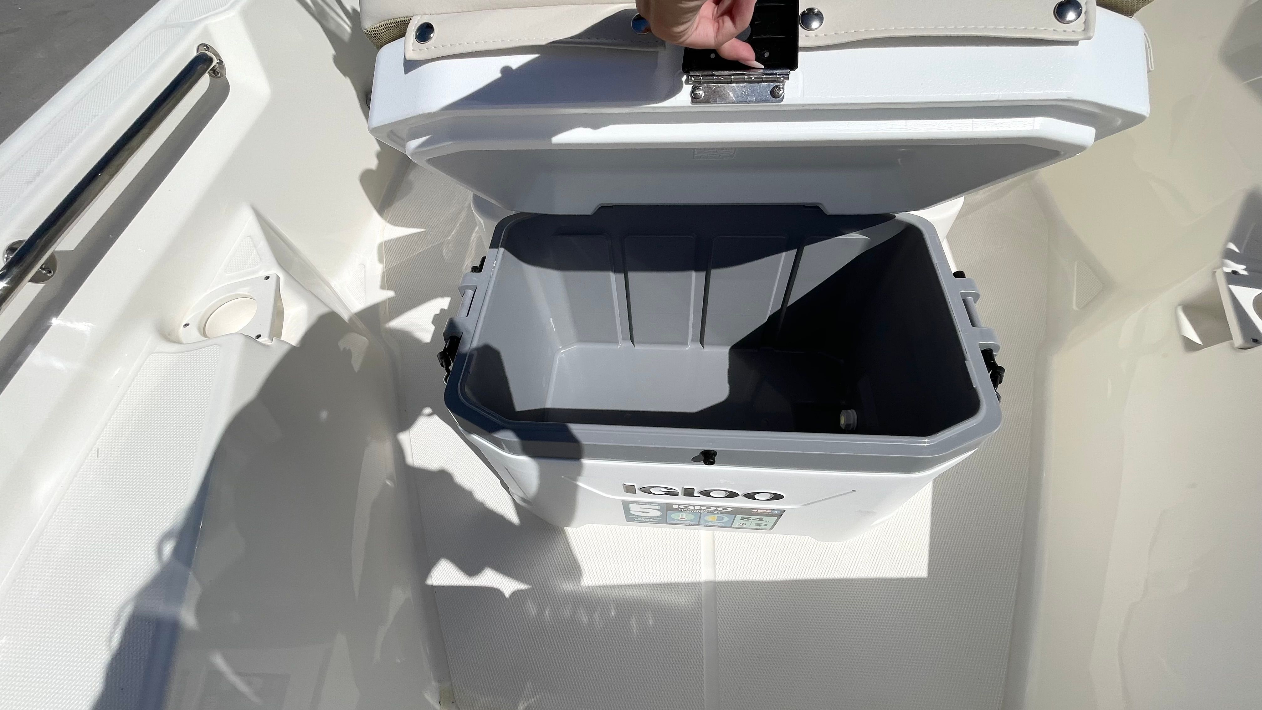 2026 Boston Whaler 150 Montauk Image Thumbnail #13