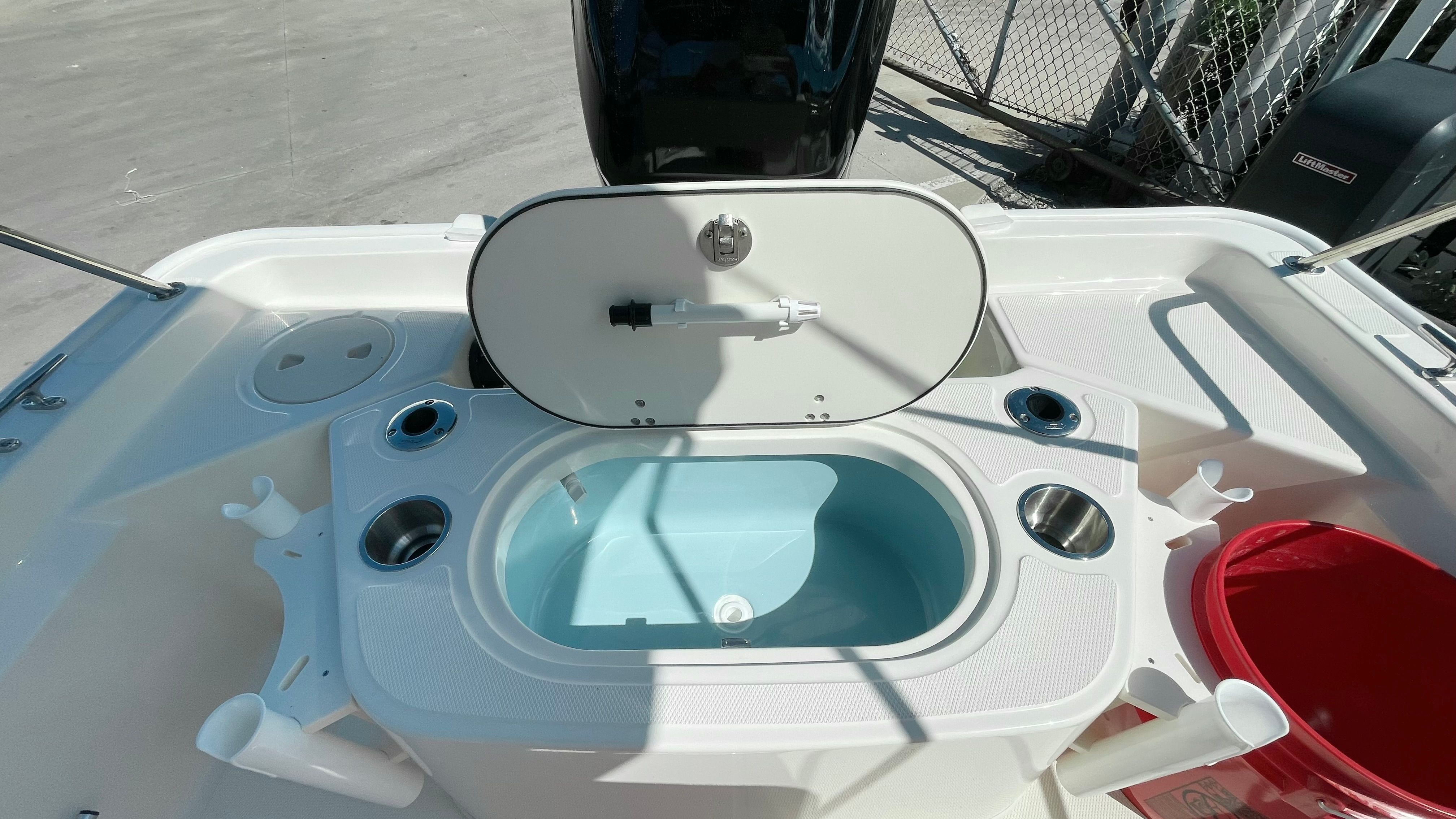 2026 Boston Whaler 150 Montauk Image Thumbnail #5