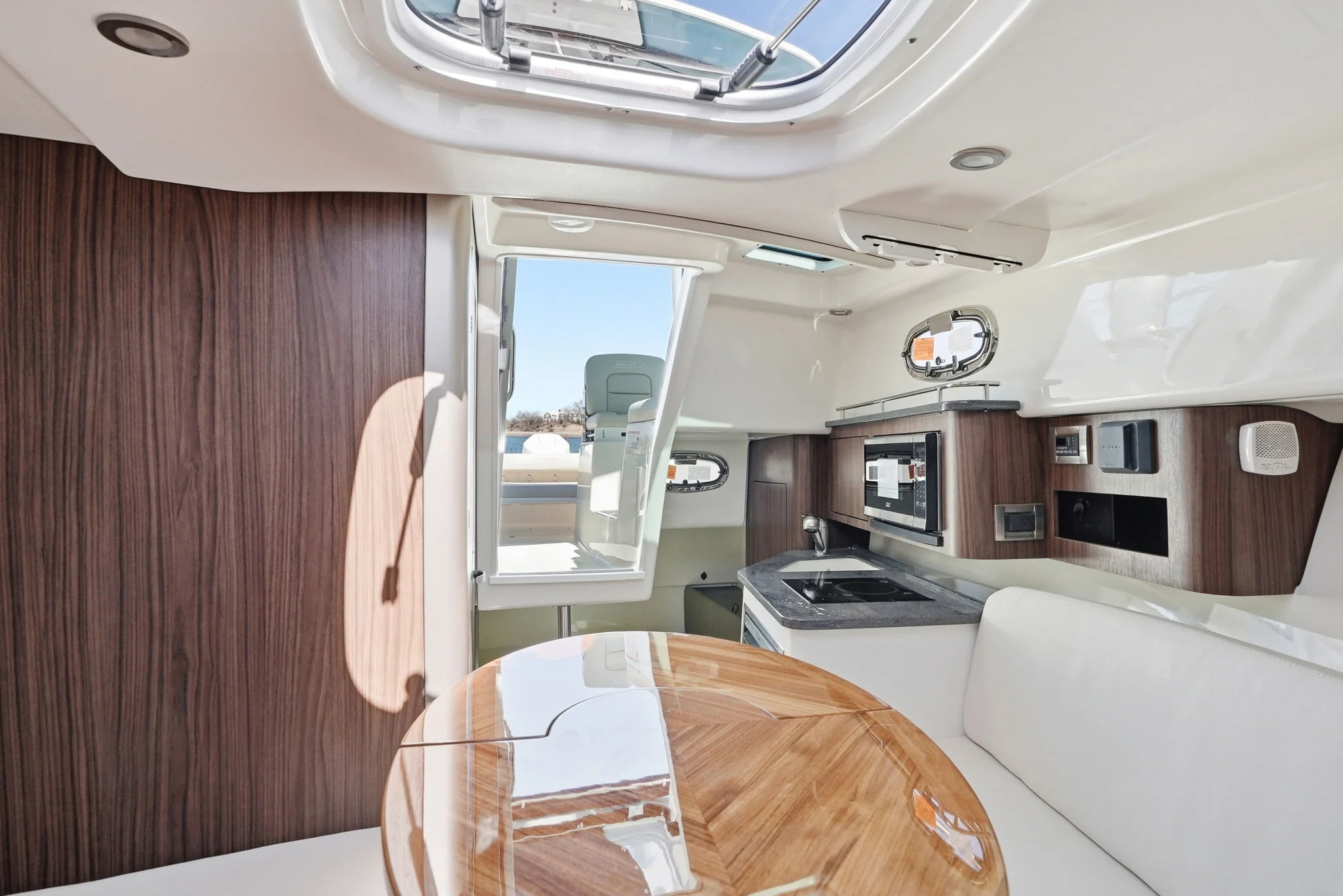 2026 Boston Whaler 285 Conquest Image Thumbnail #31