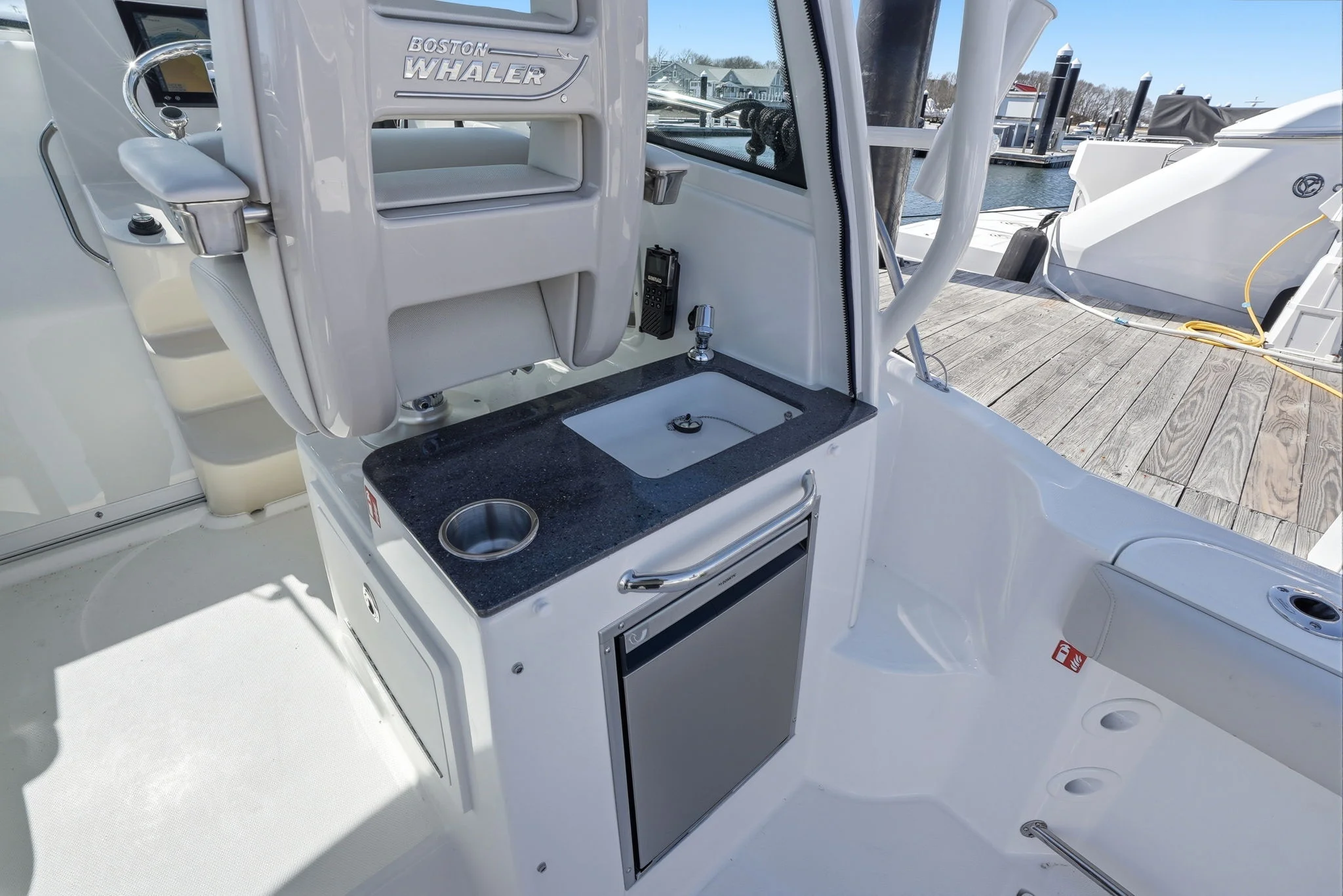 2026 Boston Whaler 285 Conquest Image Thumbnail #11