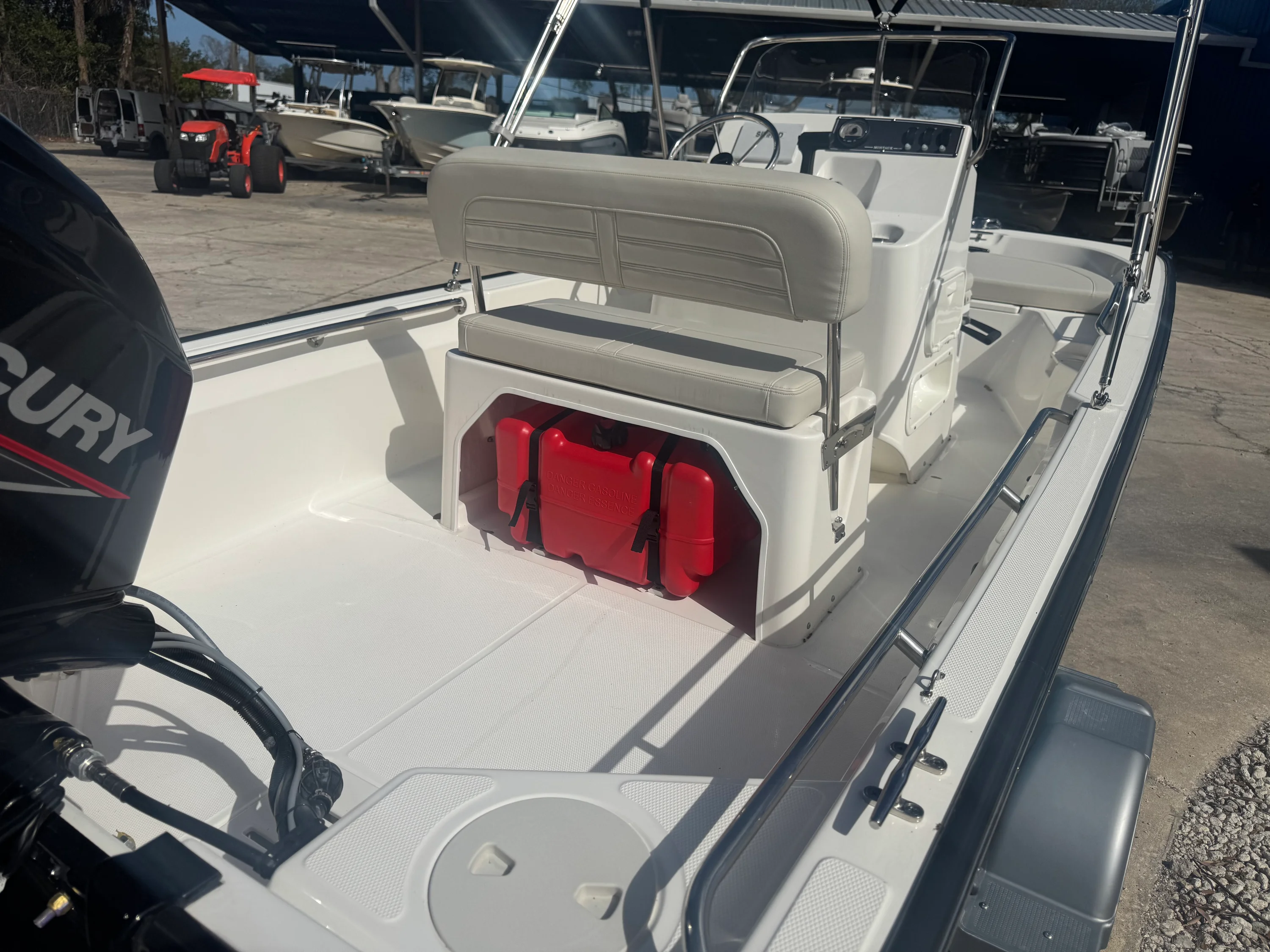 2026 Boston Whaler 150 Montauk Image Thumbnail #4
