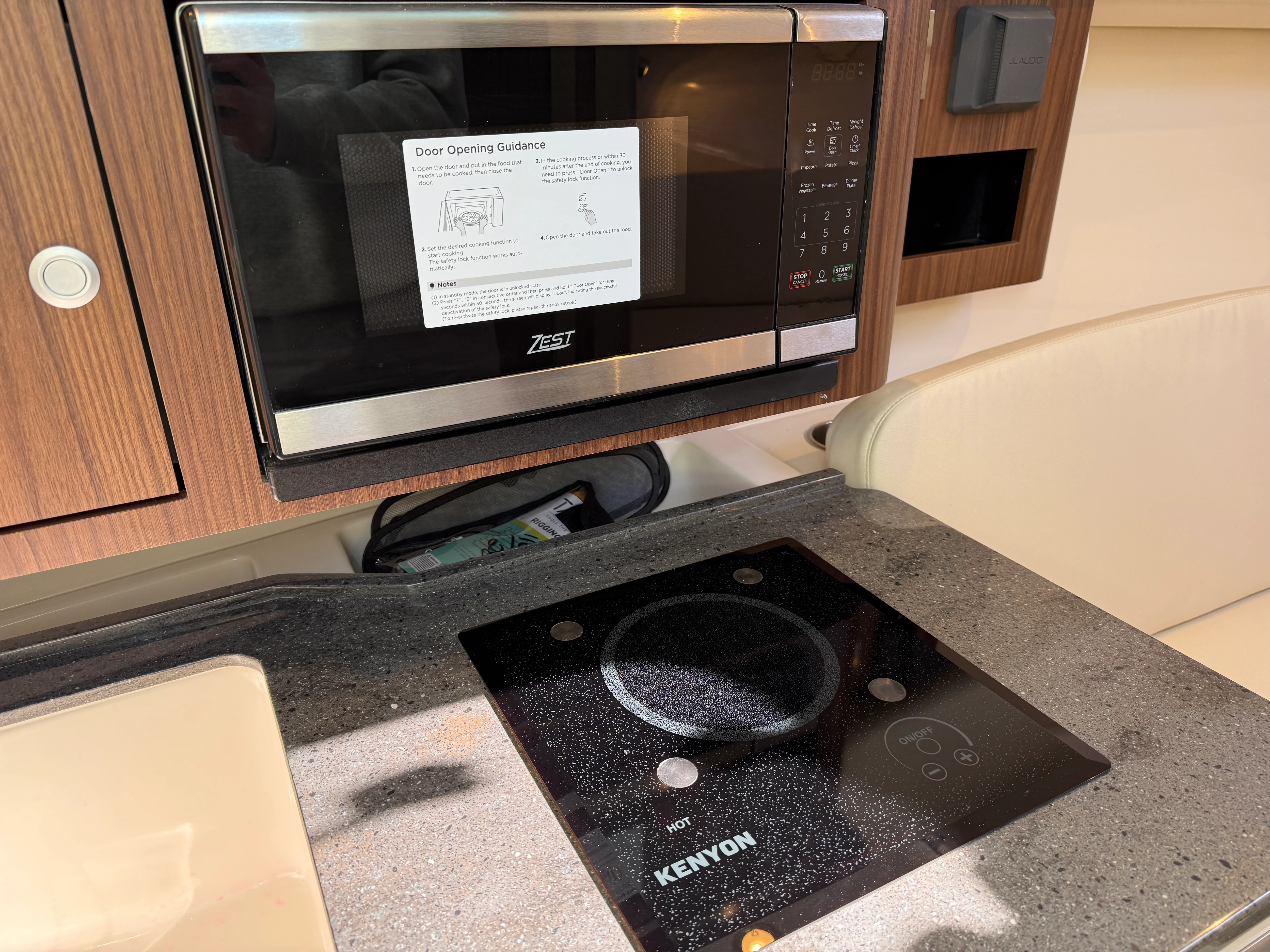 2026 Boston Whaler 285 Conquest Image Thumbnail #25