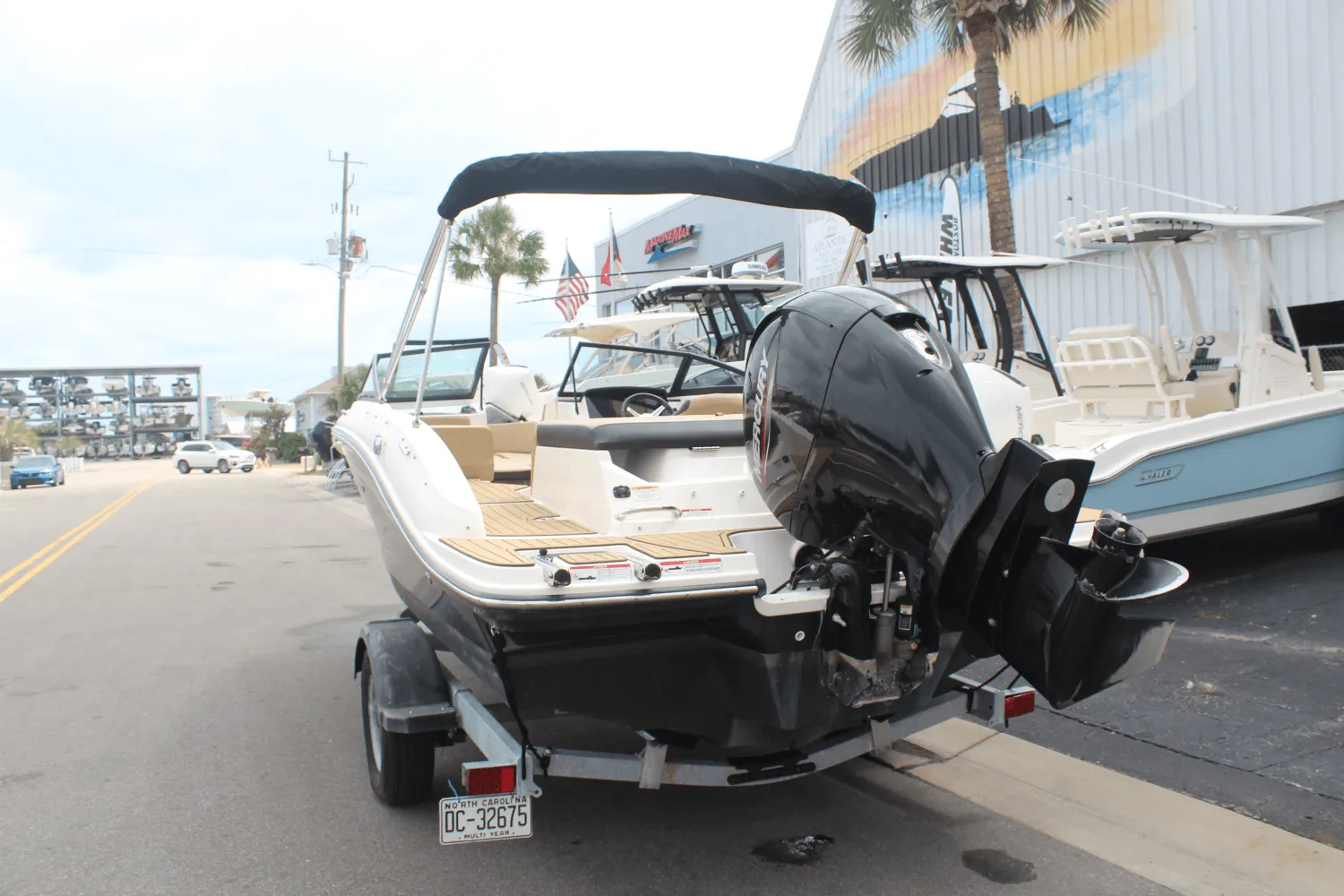2021 Sea Ray 190 SPX-OB Image Thumbnail #3