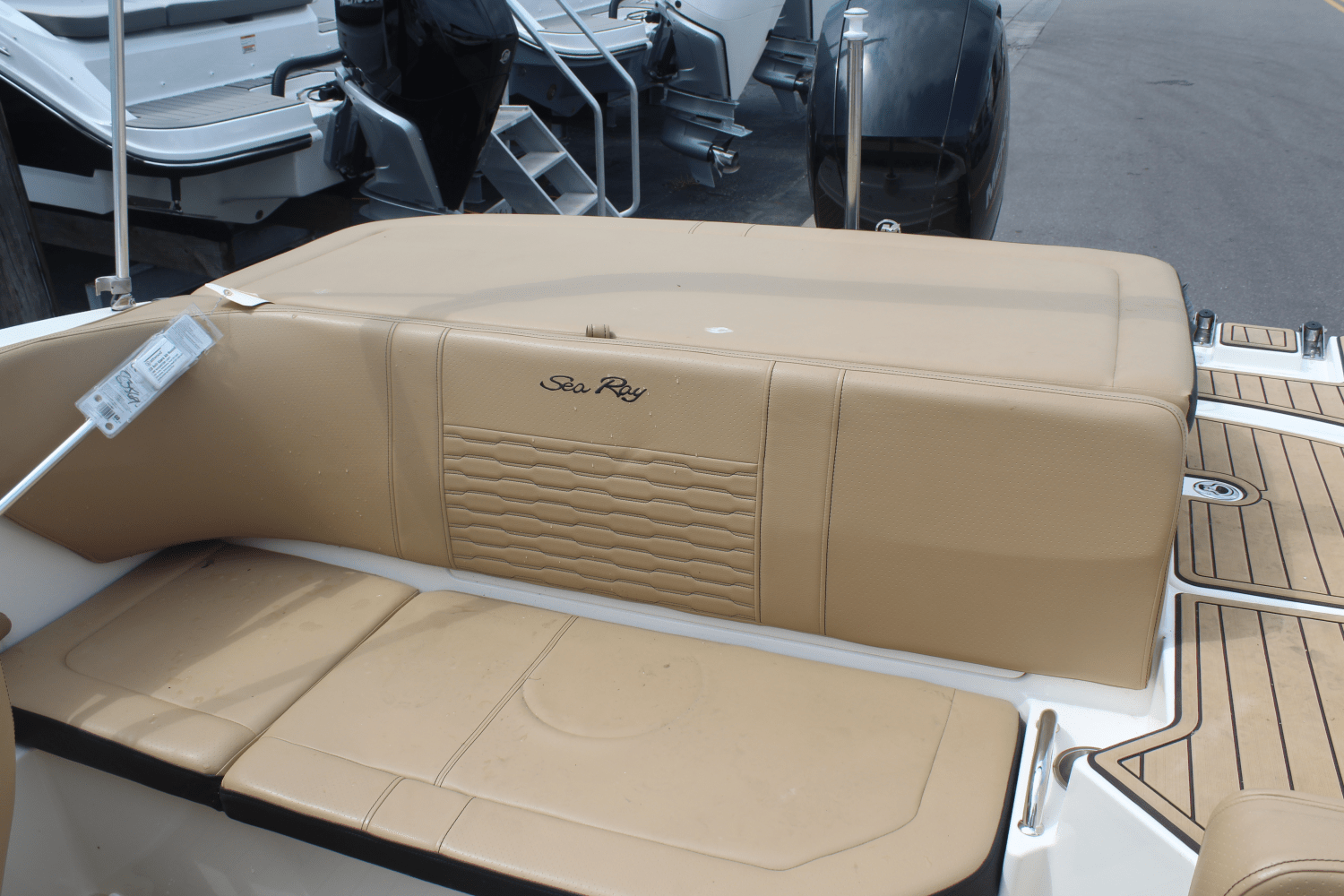 2021 Sea Ray 190 SPX-OB Image Thumbnail #16