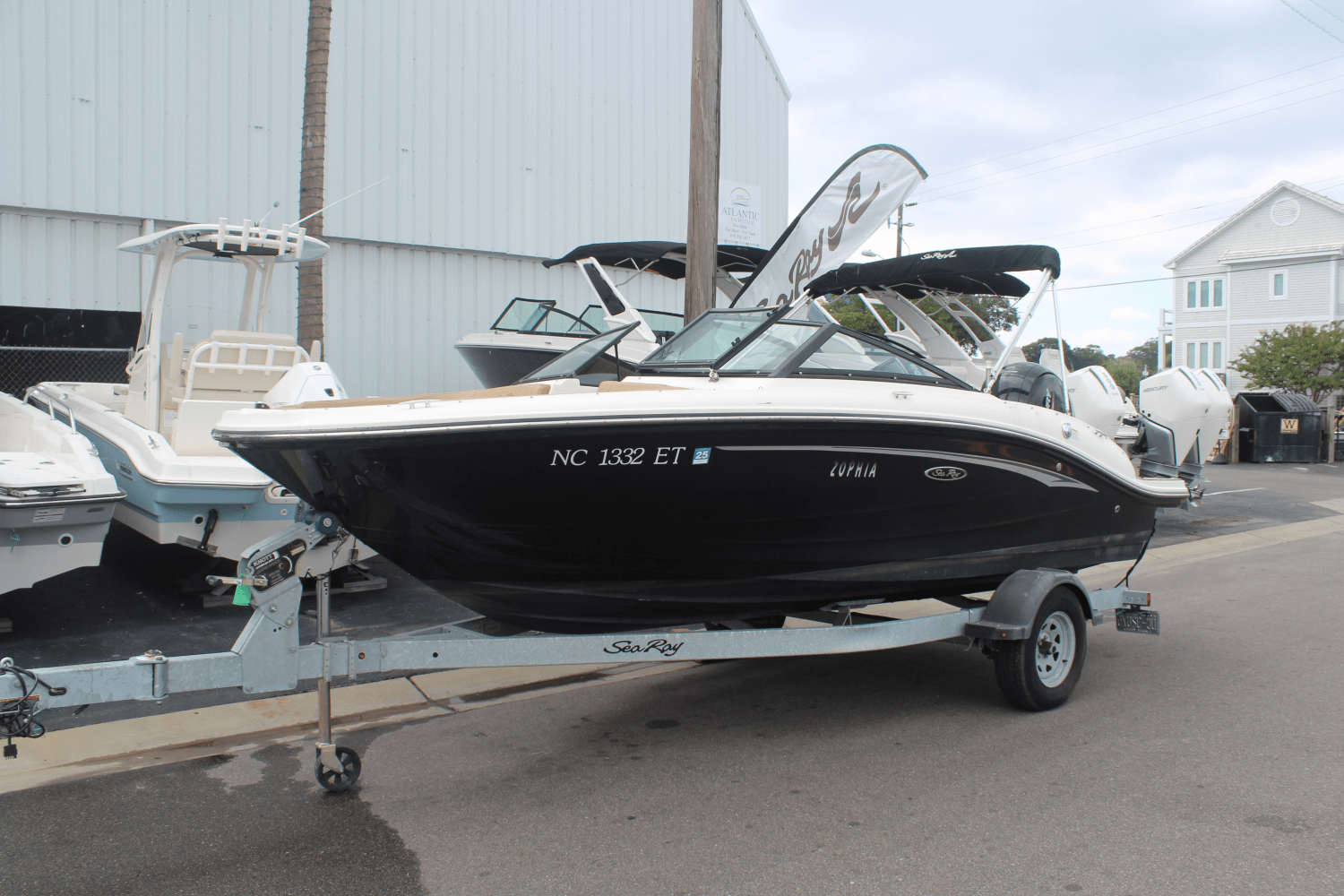 2021 Sea Ray 190 SPX-OB Image Thumbnail #1