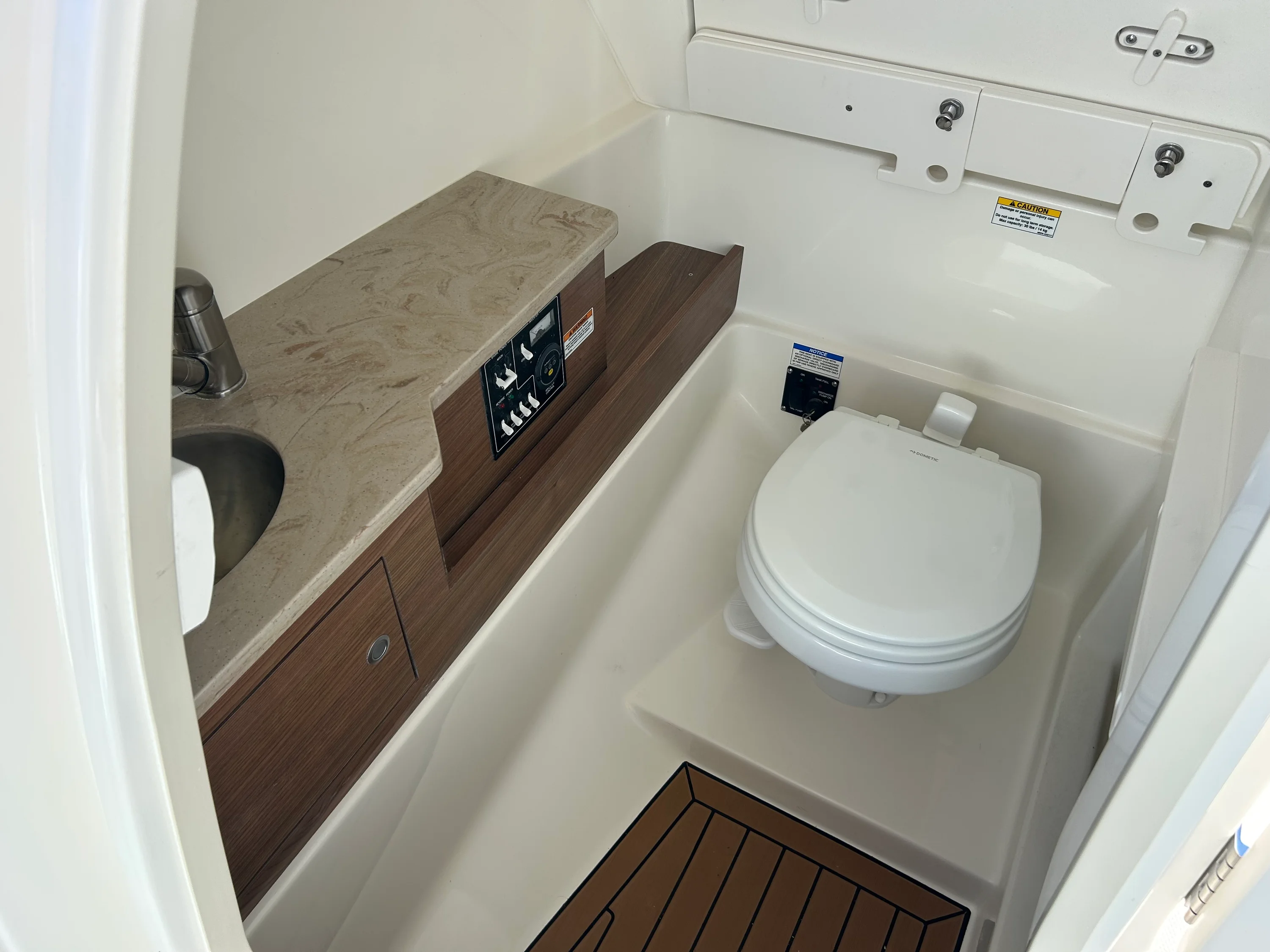 2026 Boston Whaler 280 Vantage Image Thumbnail #22