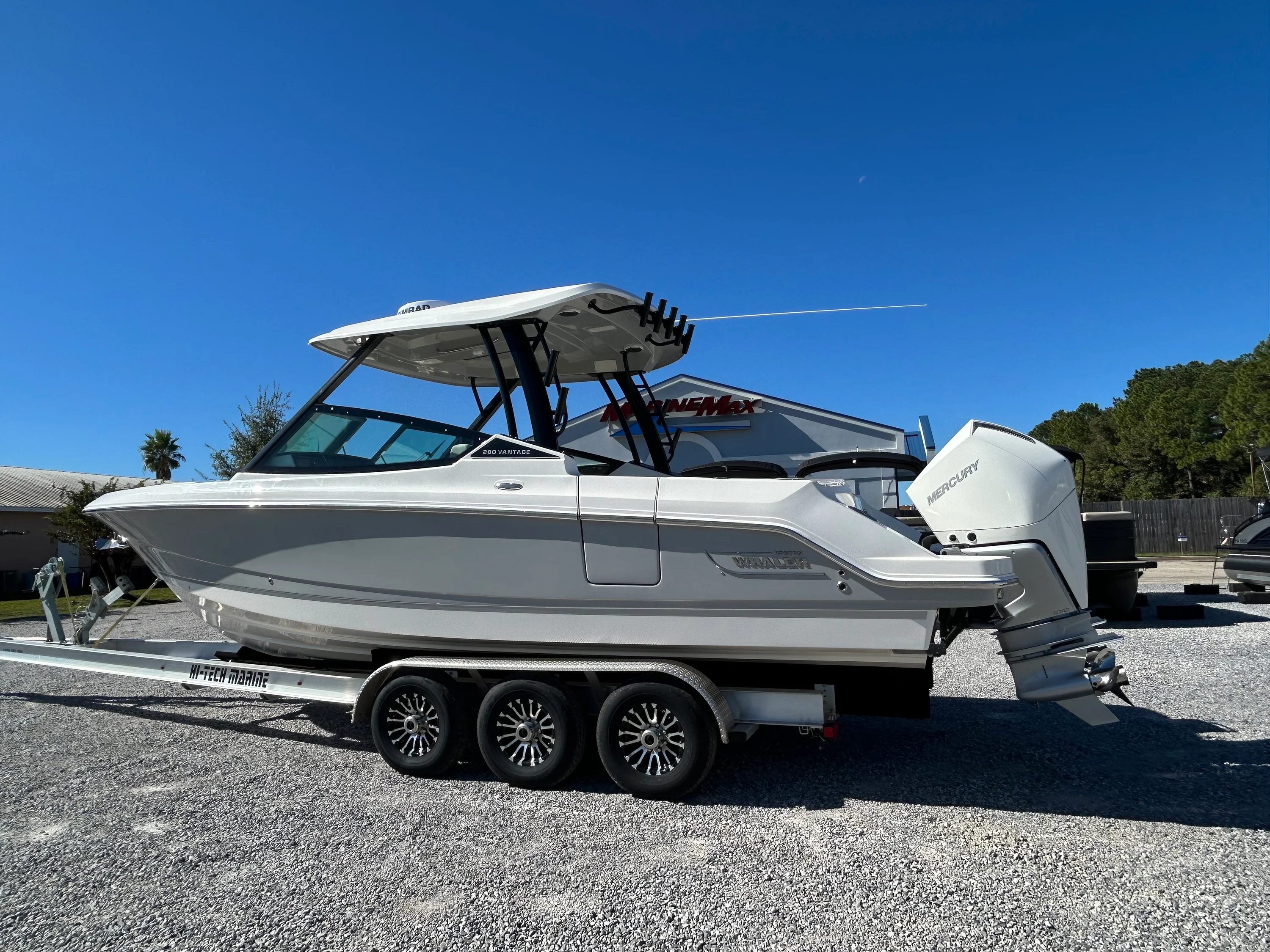 2026 Boston Whaler 280 Vantage Image Thumbnail #4