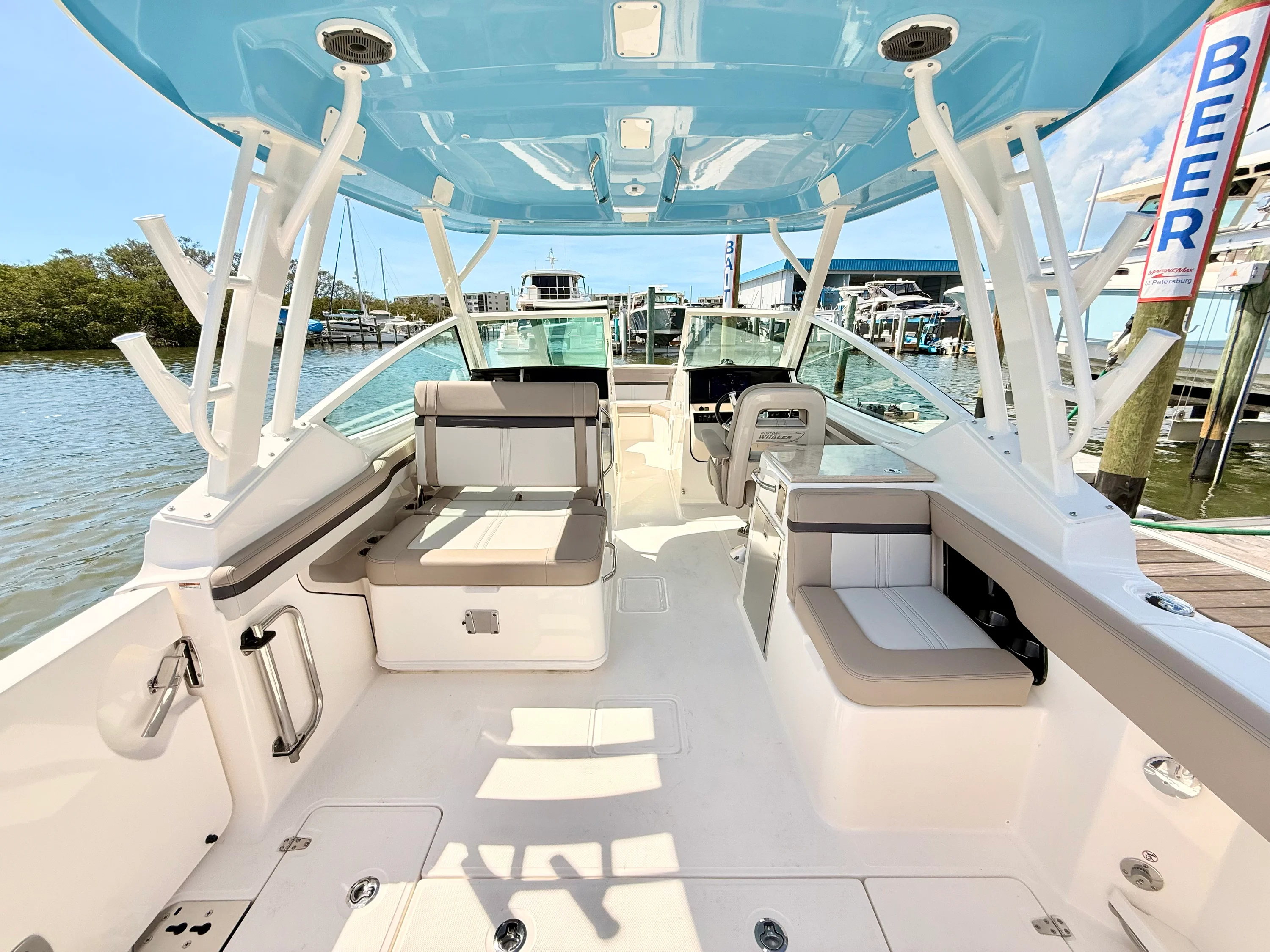 2026 Boston Whaler 280 Vantage Image Thumbnail #34