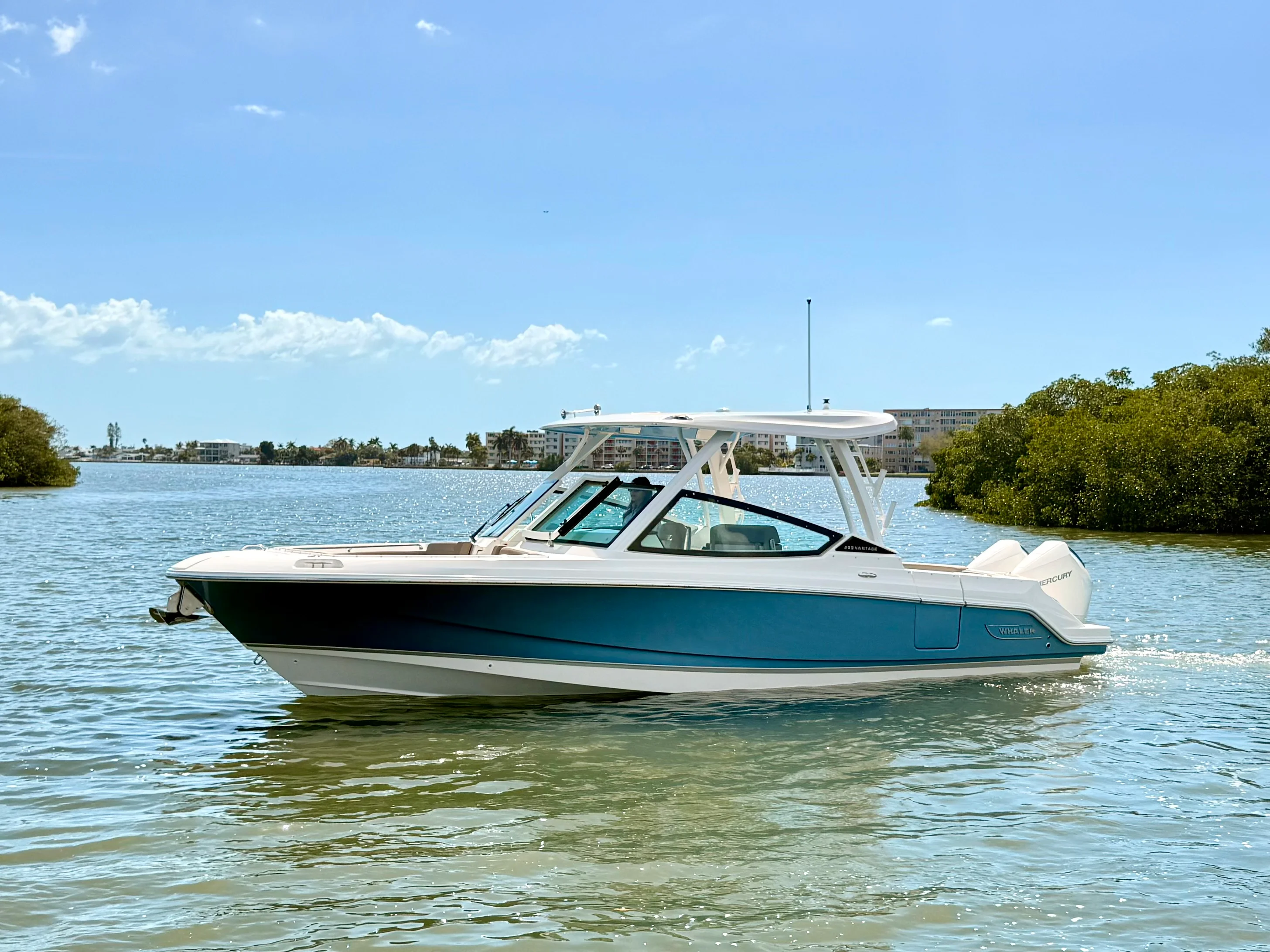 2026 Boston Whaler 280 Vantage Image Thumbnail #18