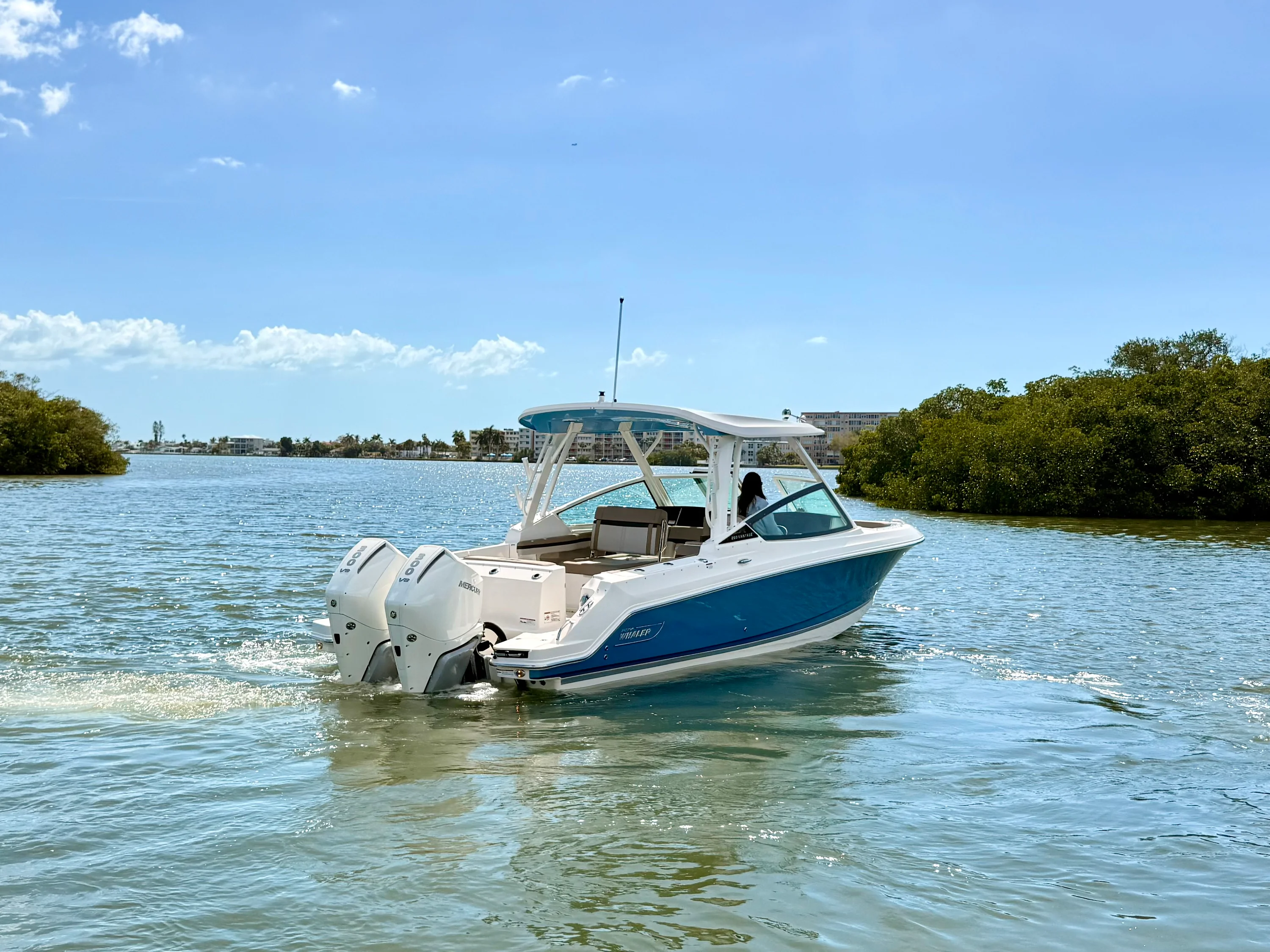 2026 Boston Whaler 280 Vantage Image Thumbnail #7