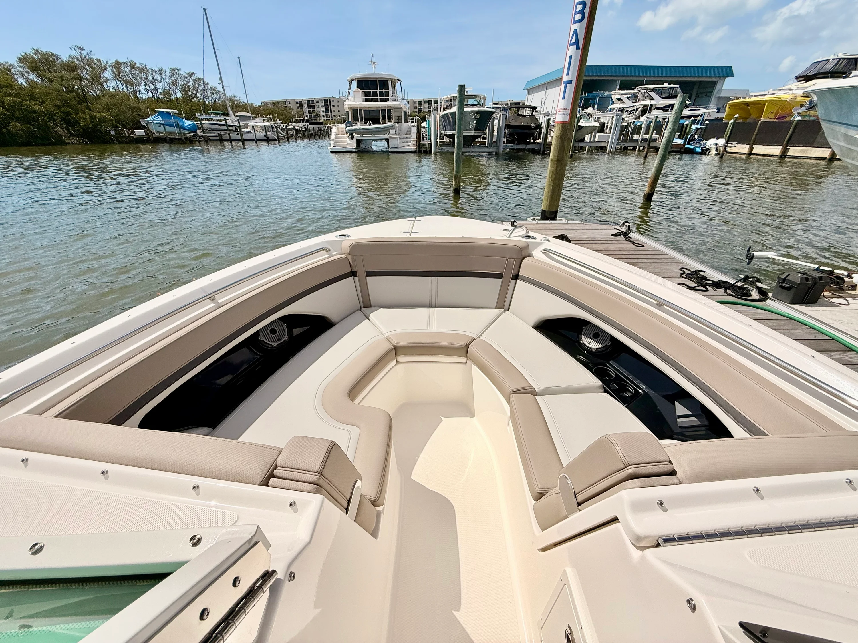 2026 Boston Whaler 280 Vantage Image Thumbnail #49