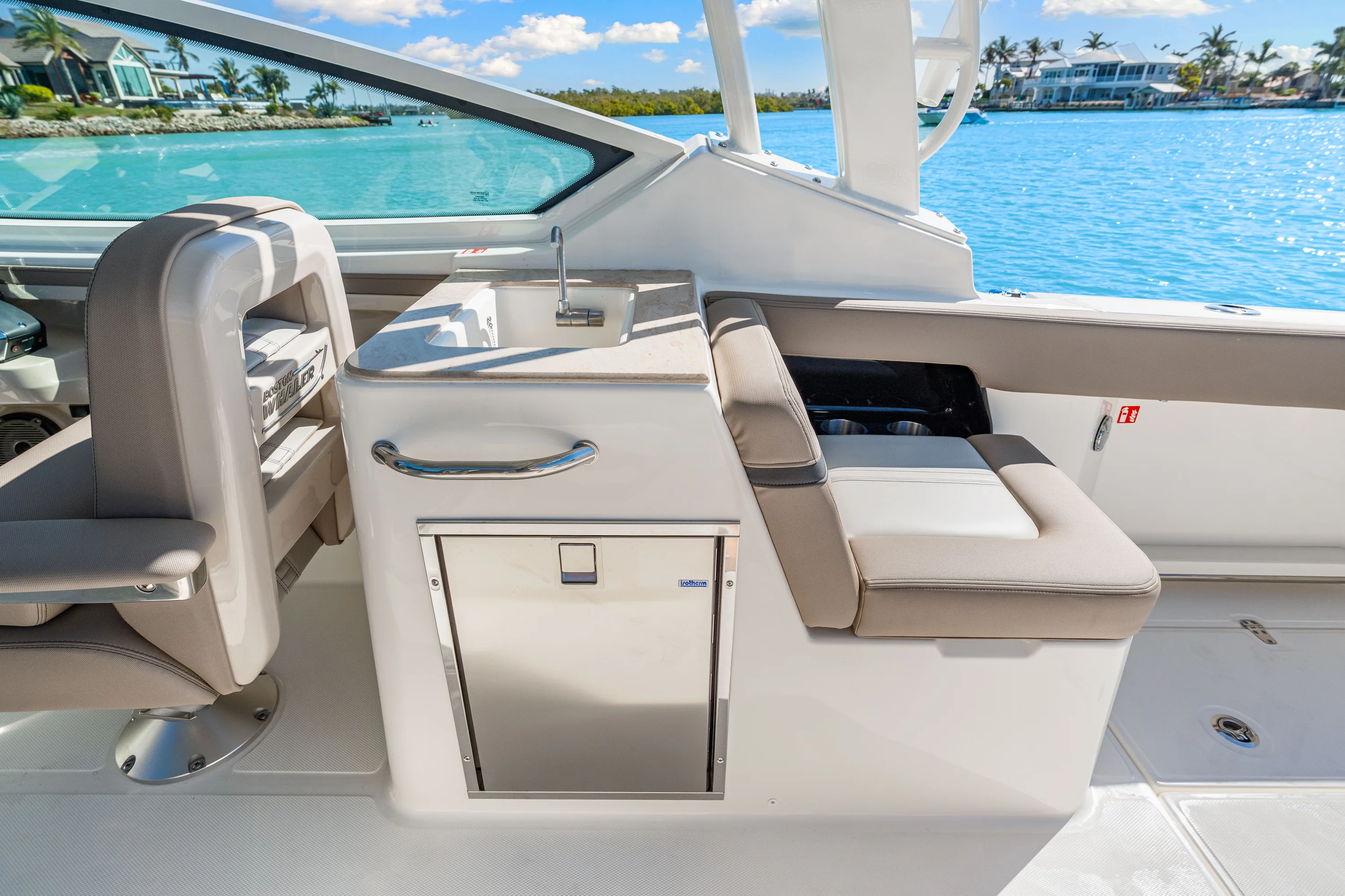 2026 Boston Whaler 280 Vantage Image Thumbnail #65