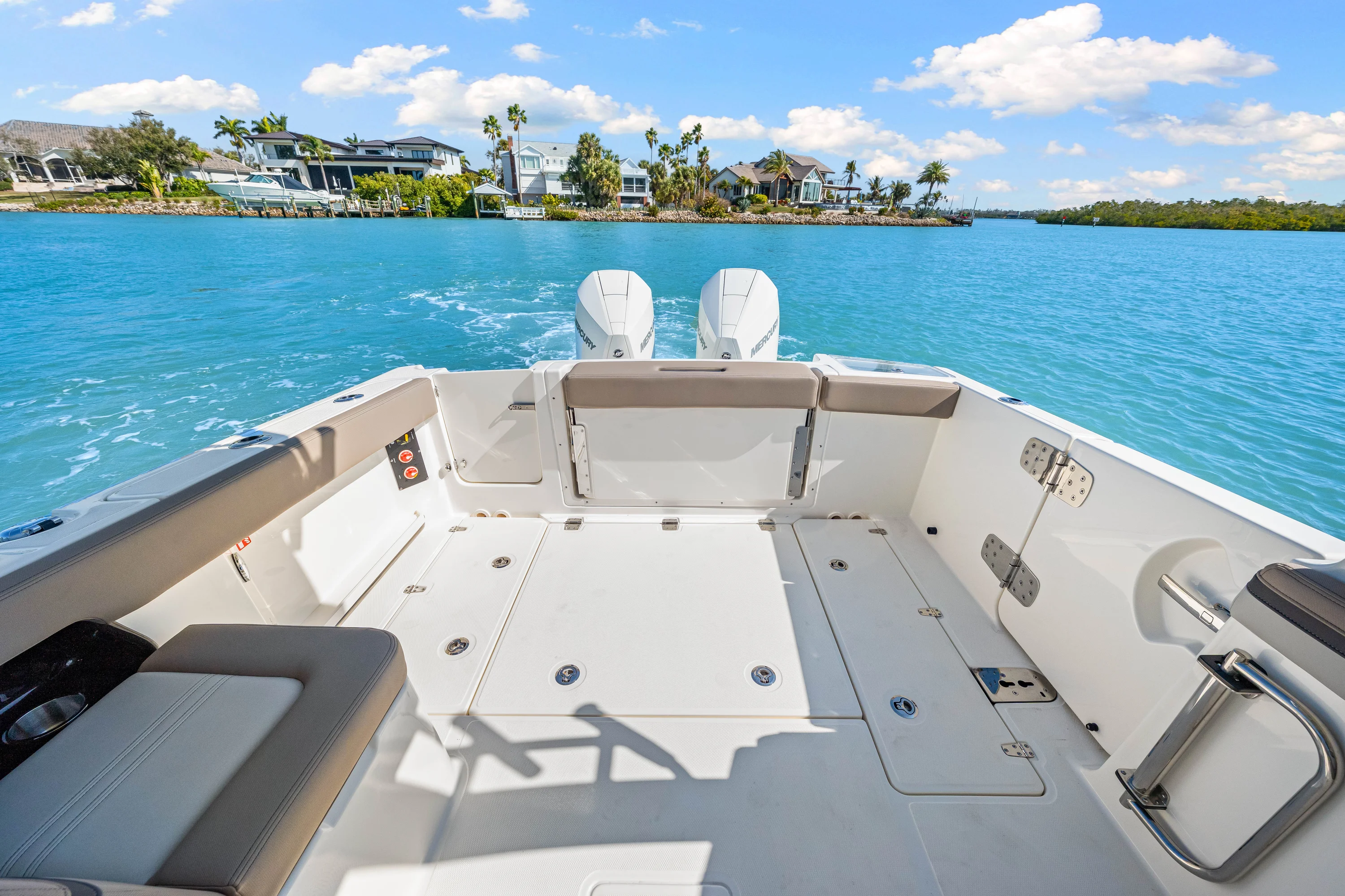 2026 Boston Whaler 280 Vantage Image Thumbnail #8