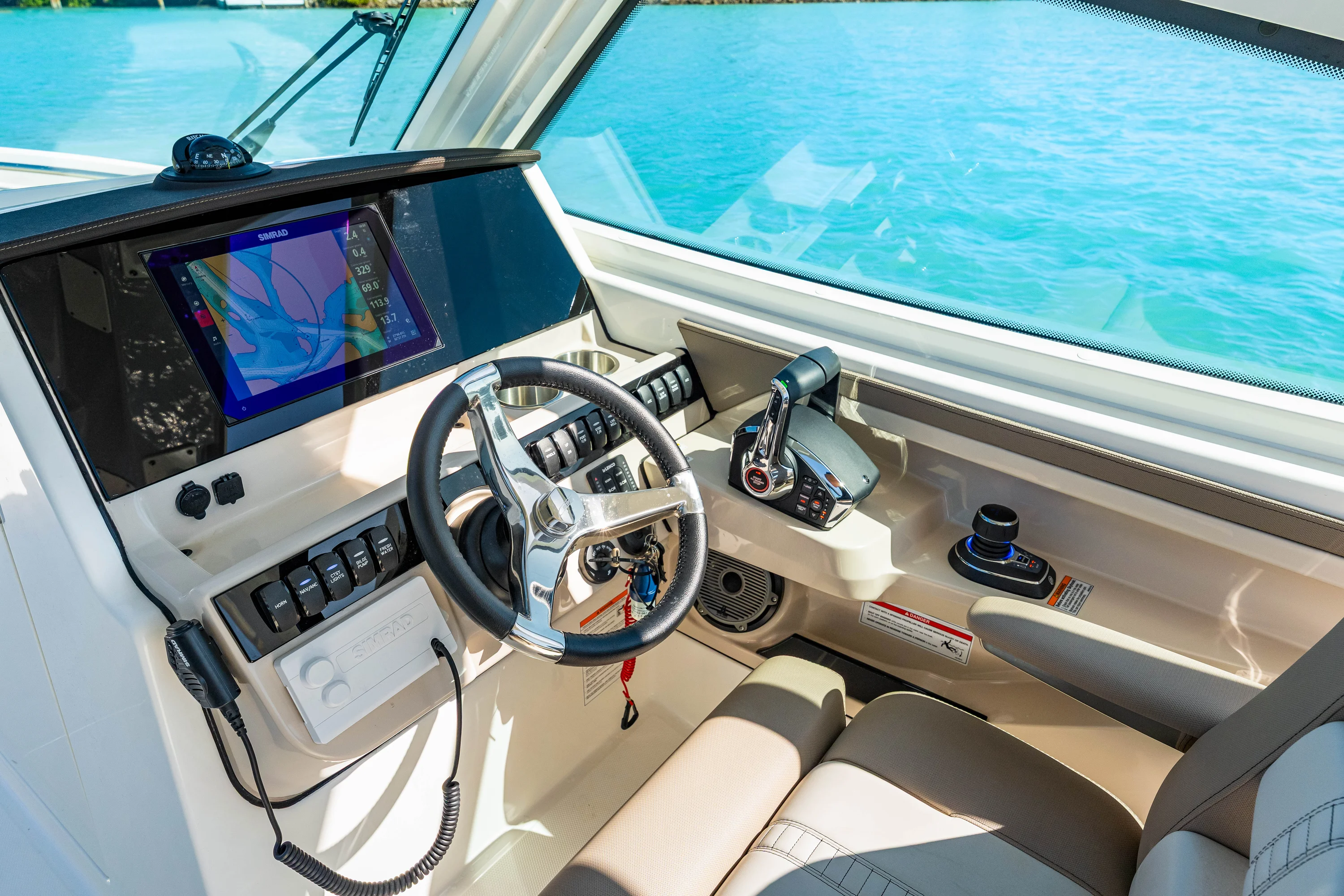 2026 Boston Whaler 280 Vantage Image Thumbnail #52