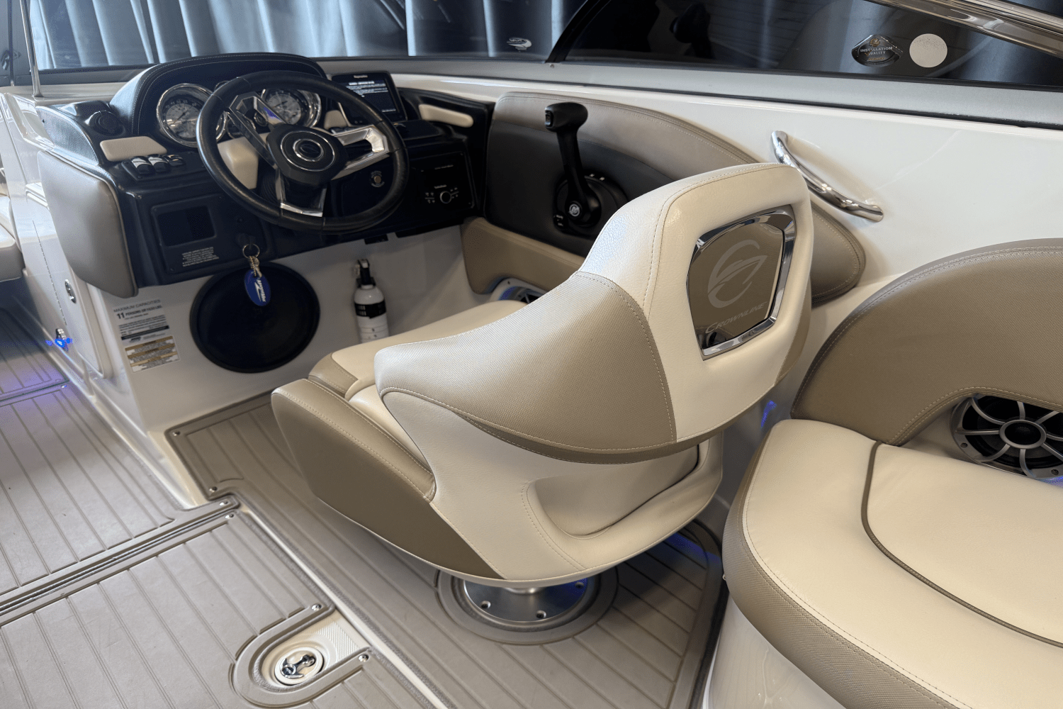 2018 Crownline E23 Image Thumbnail #61
