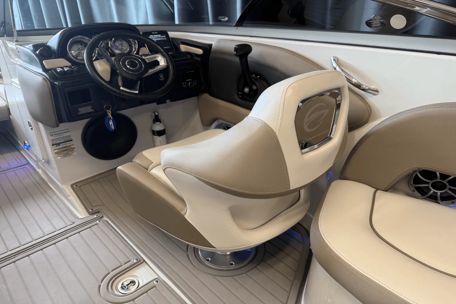2018 Crownline E23 Image Thumbnail #61