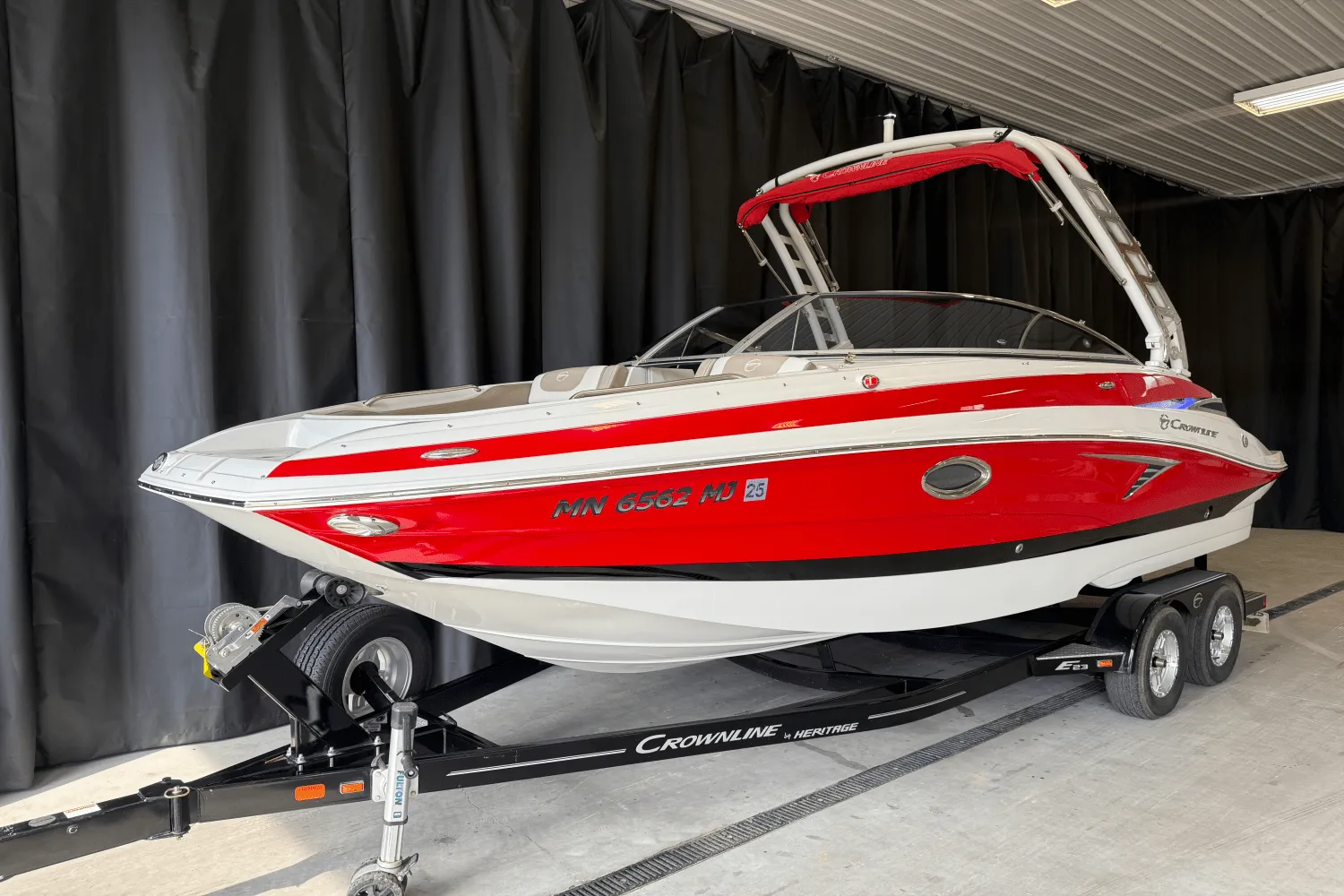 2018 Crownline E23 Image Thumbnail #2