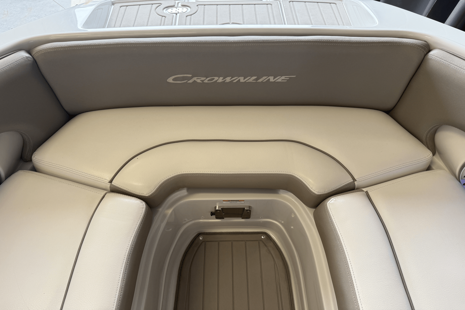 2018 Crownline E23 Image Thumbnail #95