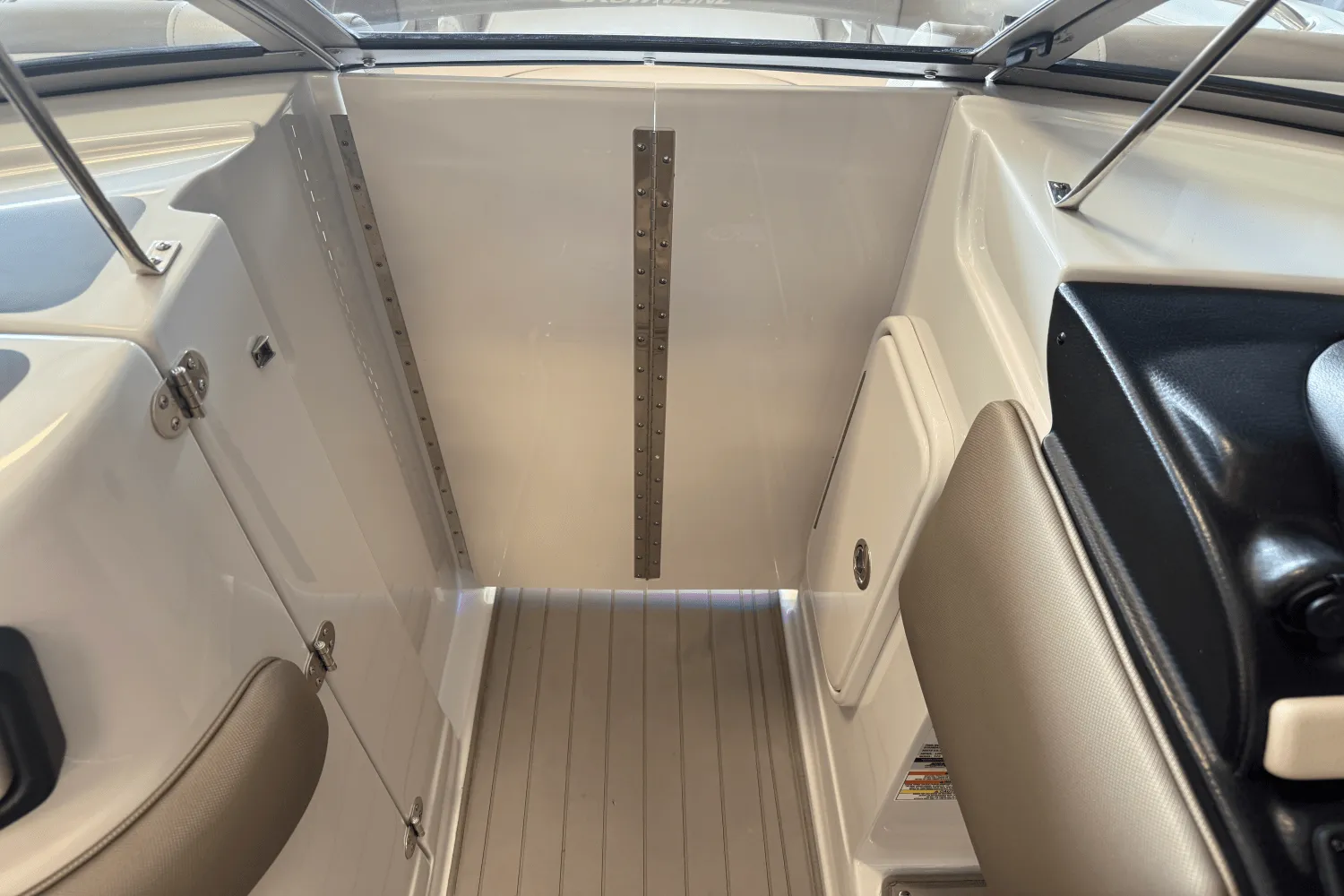 2018 Crownline E23 Image Thumbnail #87