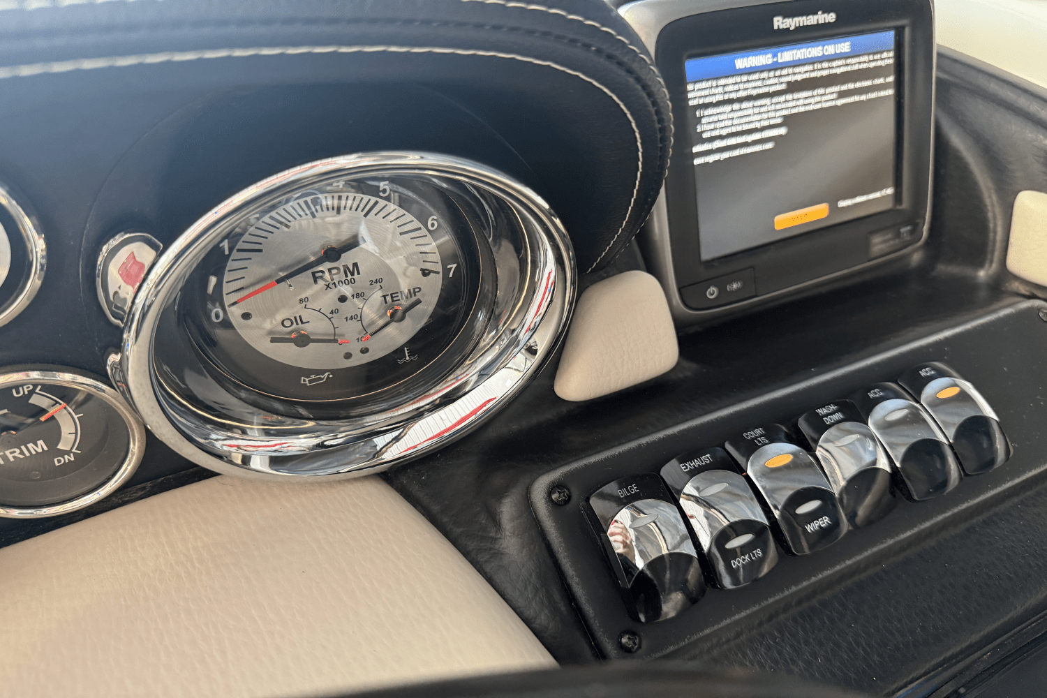 2018 Crownline E23 Image Thumbnail #70
