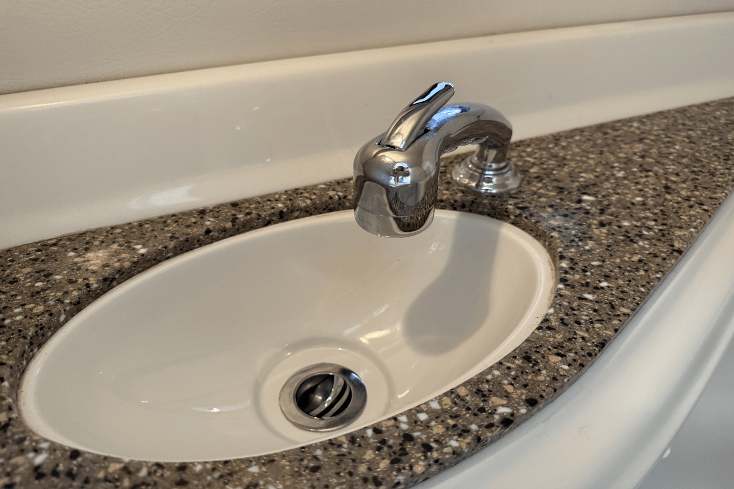 2018 Crownline E23 Image Thumbnail #59