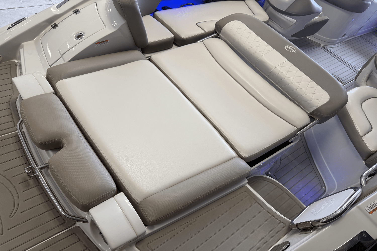 2018 Crownline E23 Image Thumbnail #26