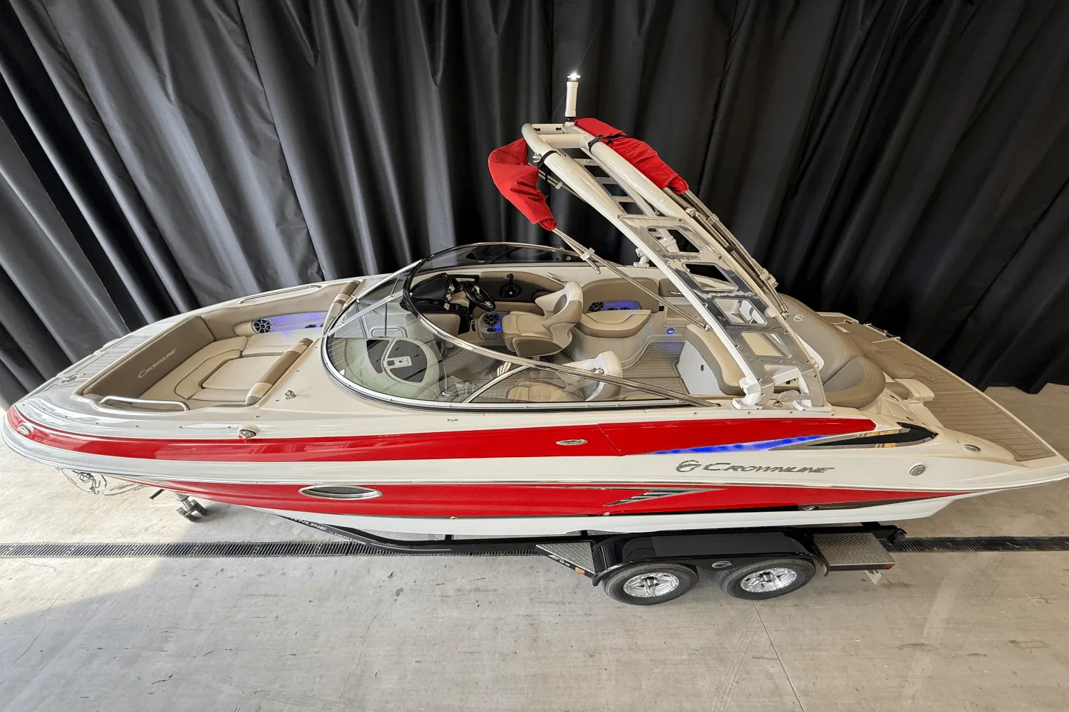 2018 Crownline E23 Image Thumbnail #1