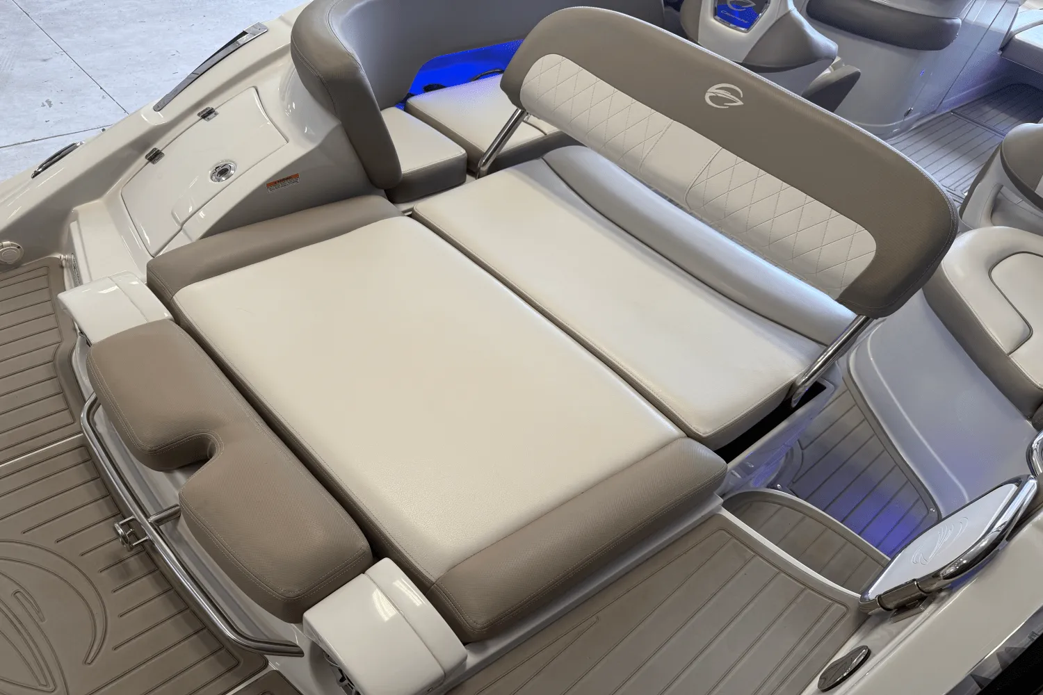 2018 Crownline E23 Image Thumbnail #25