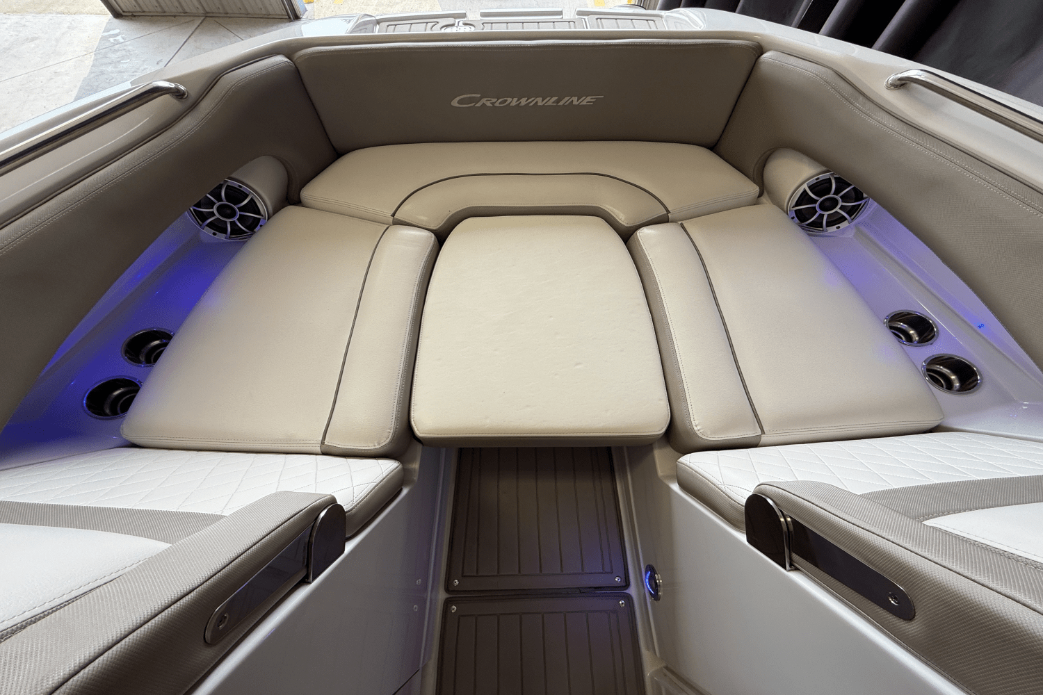 2018 Crownline E23 Image Thumbnail #88