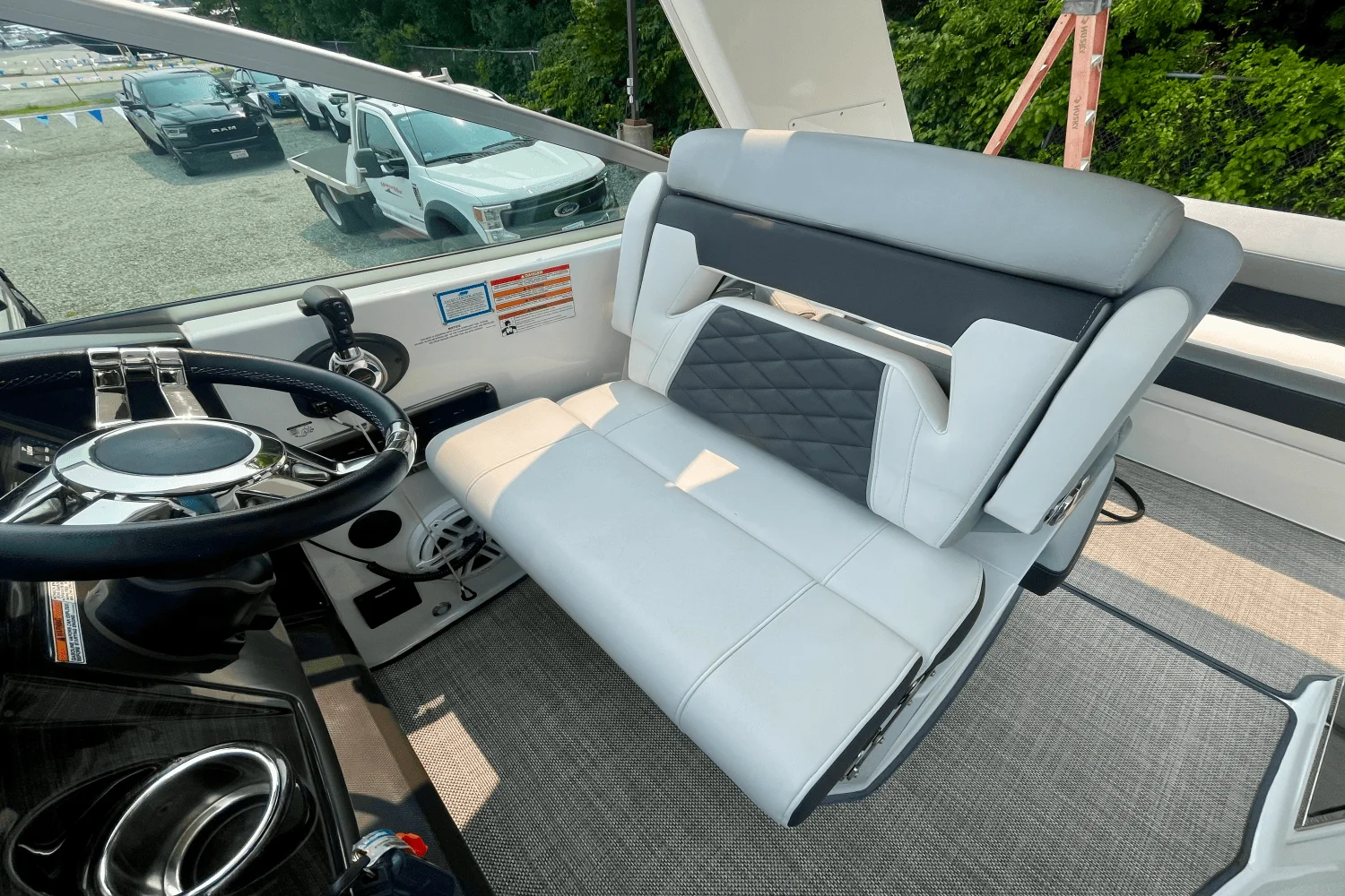 2021 Monterey 295 SY Image Thumbnail #24