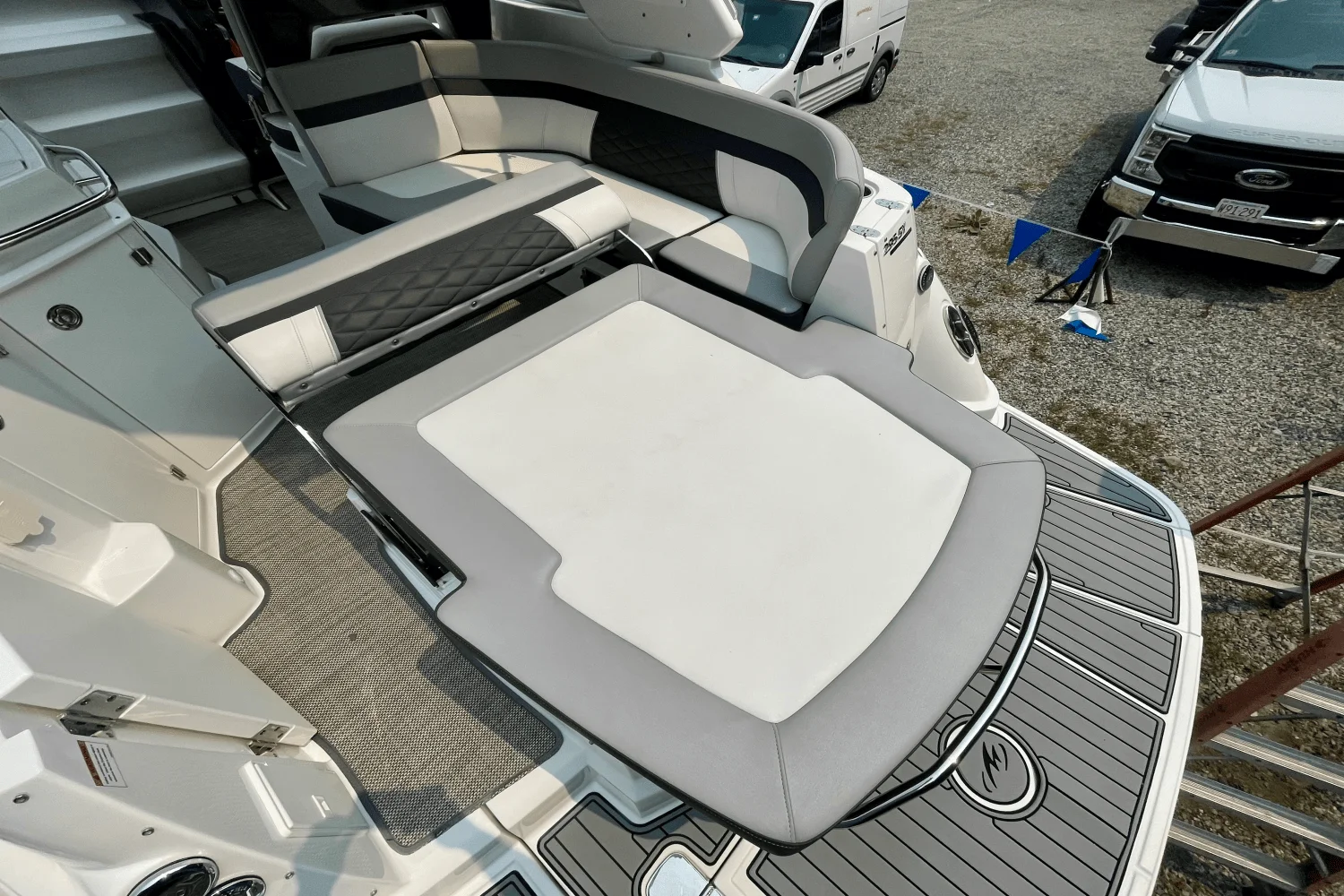 2021 Monterey 295 SY Image Thumbnail #12