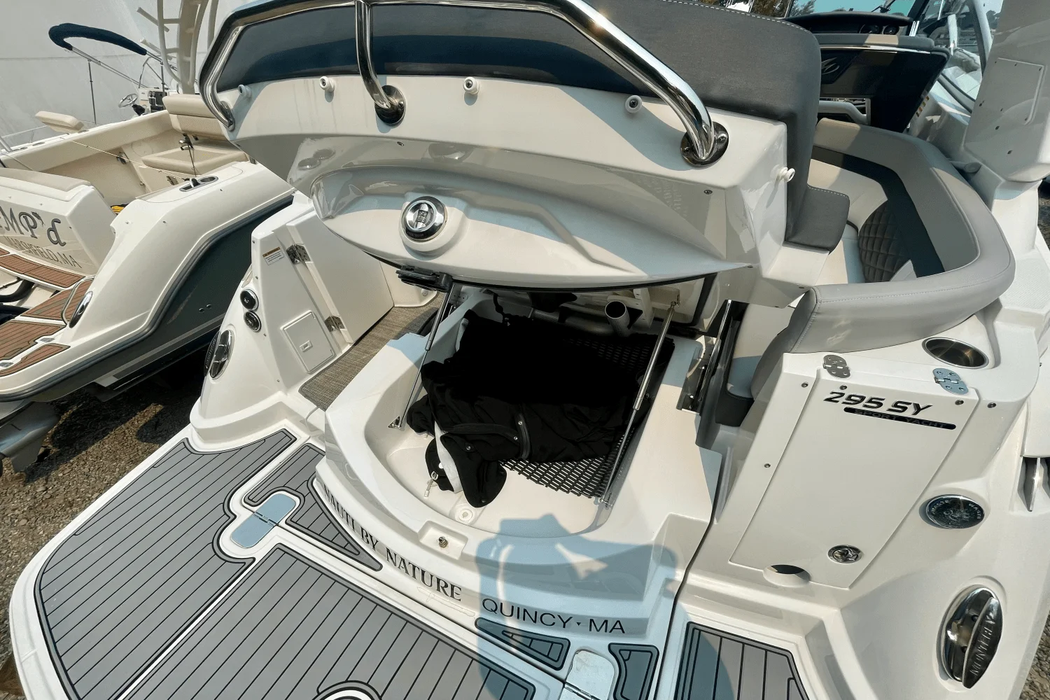 2021 Monterey 295 SY Image Thumbnail #7