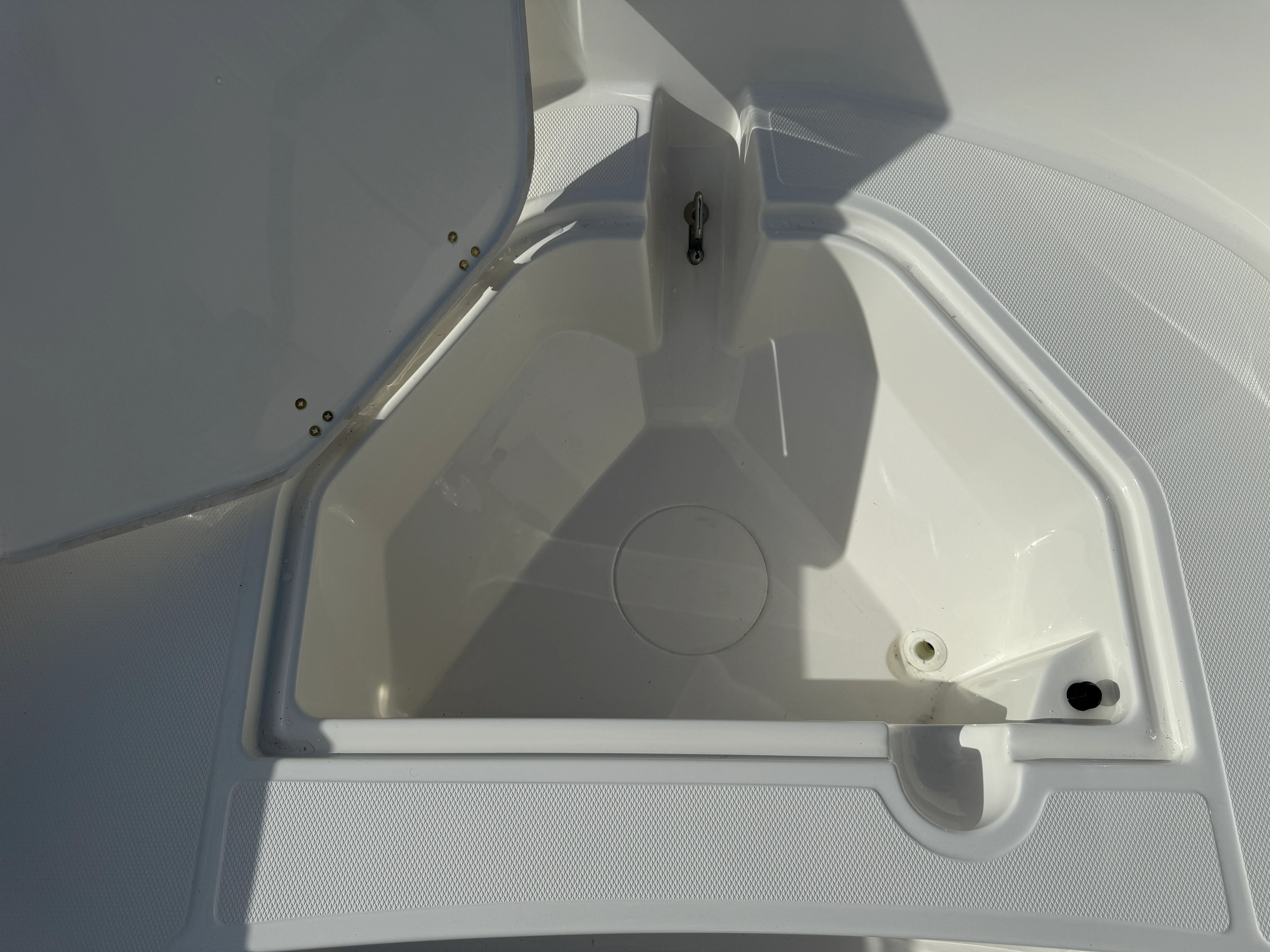 2026 Boston Whaler 160 Super Sport Image Thumbnail #9