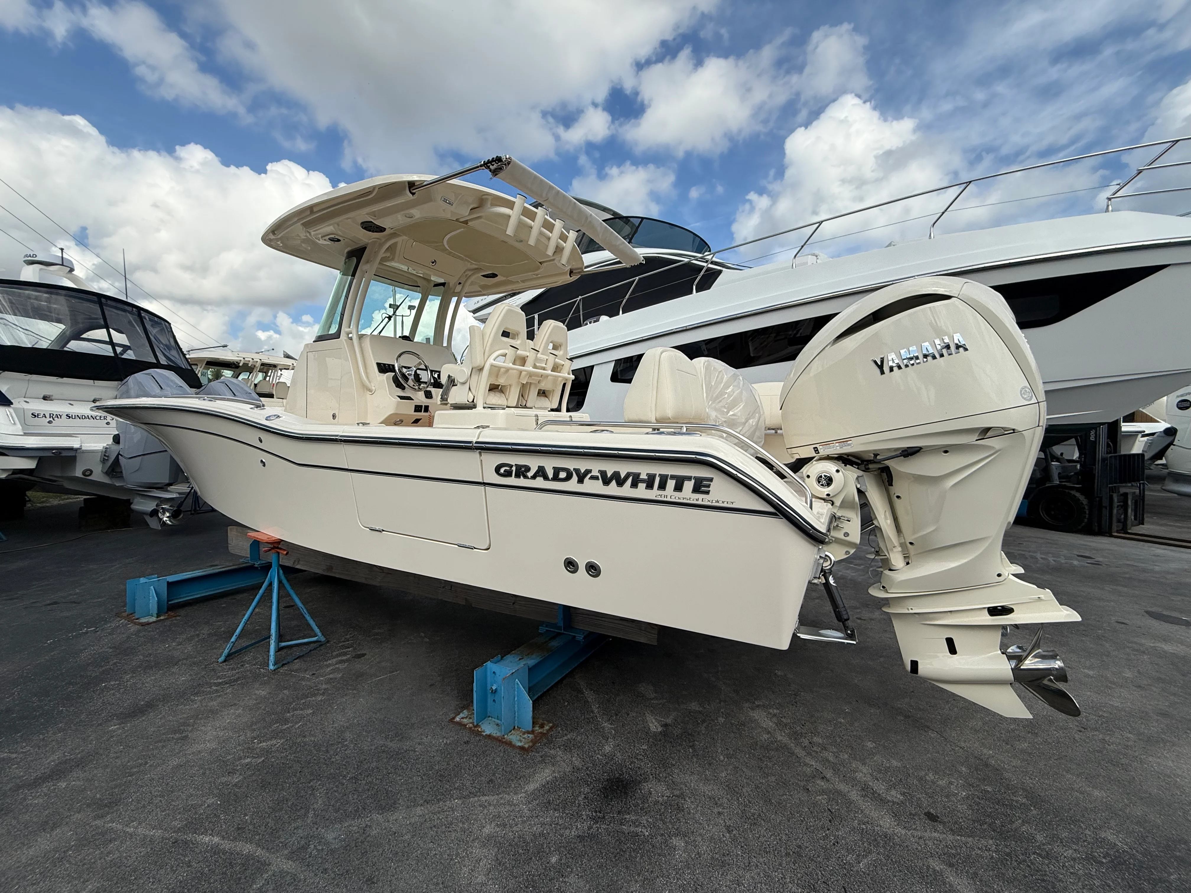 2026 Grady-White 281 CE Image Thumbnail #2